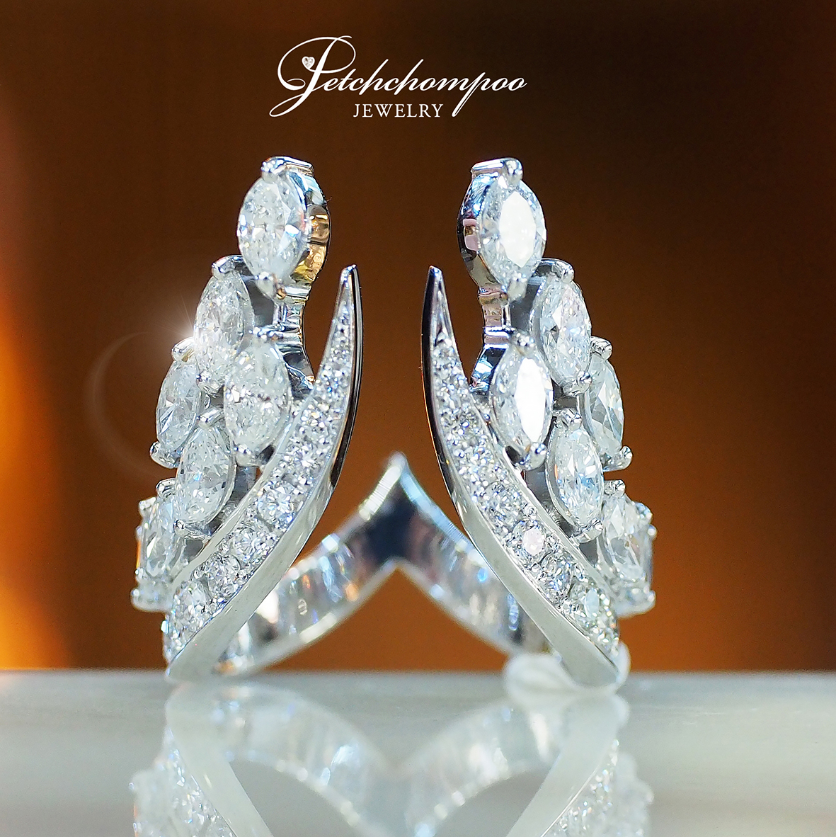 [27306] marquise-cut diamond ring  119,000 