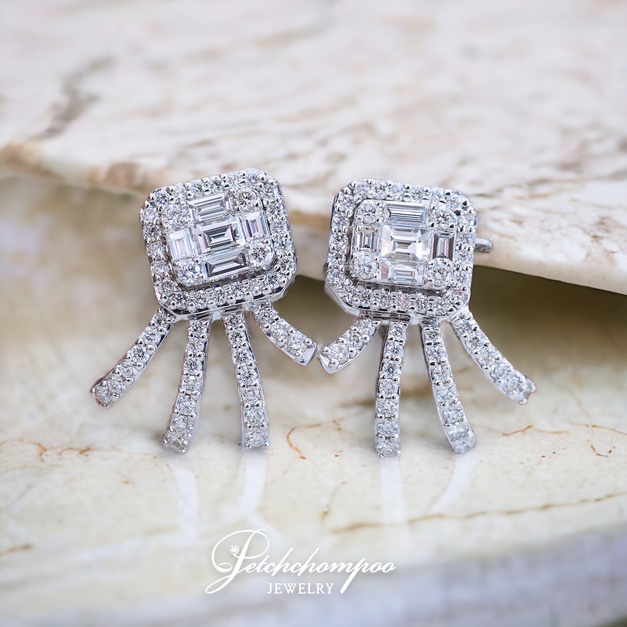 [29196] Illusion diamond earring  99,000 