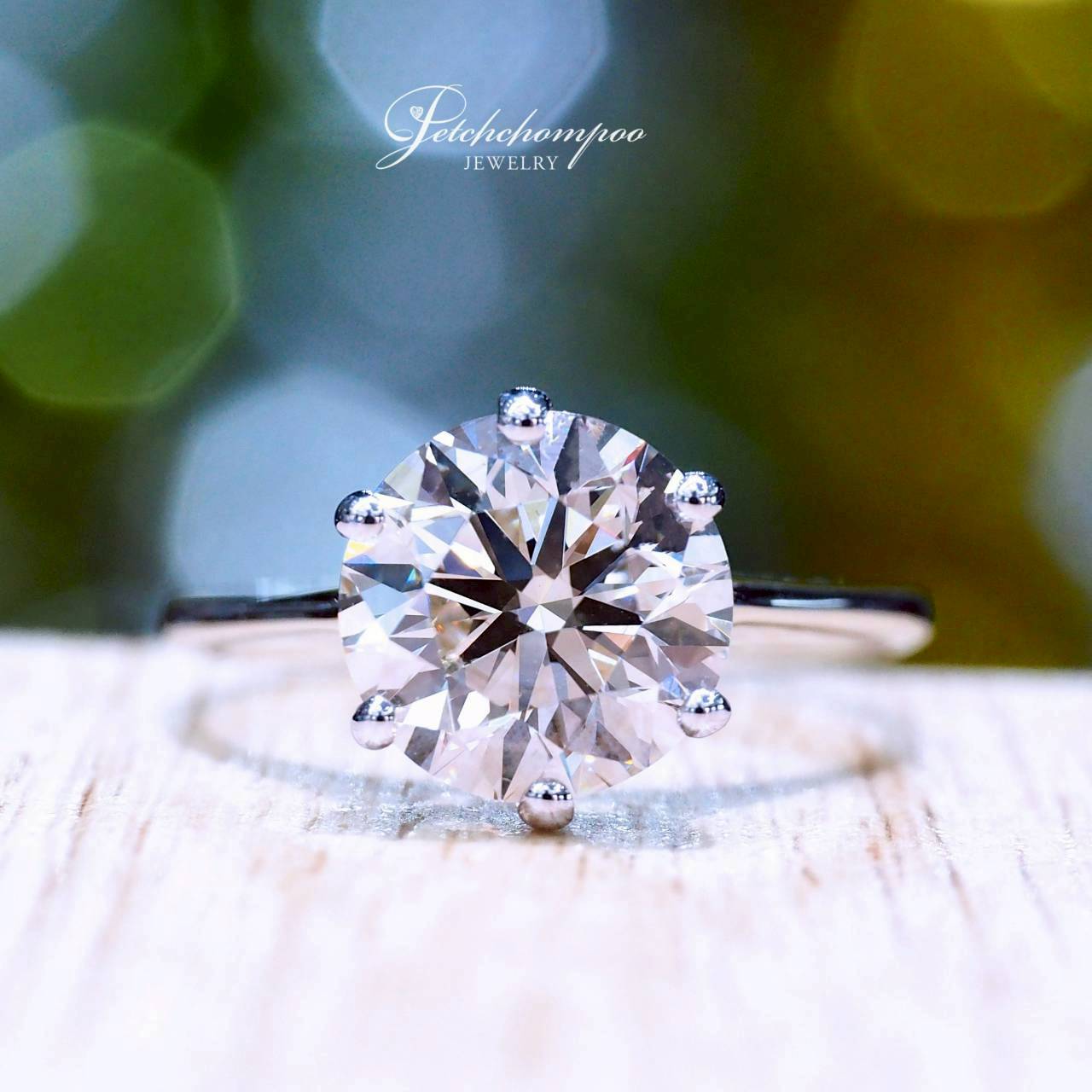 [30562] แหวนเพชรเม็ดเดี่ยว Solitaire Radiance™ 3.01 กะรัต | J VVS 3EX HKD ลดราคาเหลือ 399,000