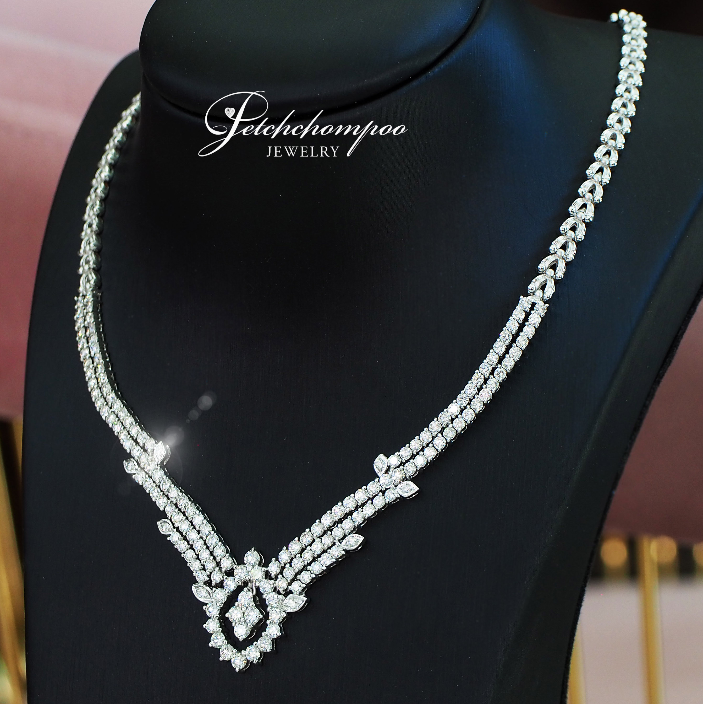 [26551] Diamond Necklaces  399,000 