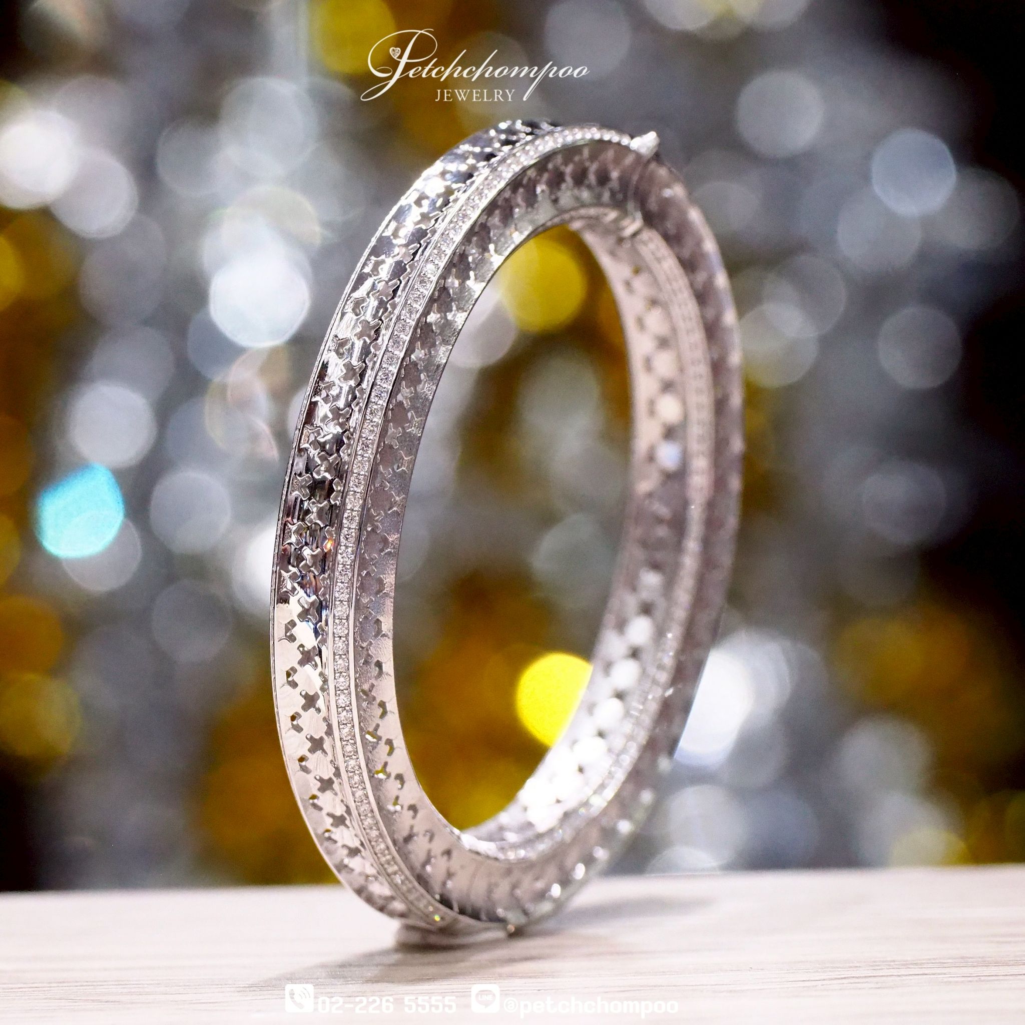 [26409] Diamond Bangle  269,000 