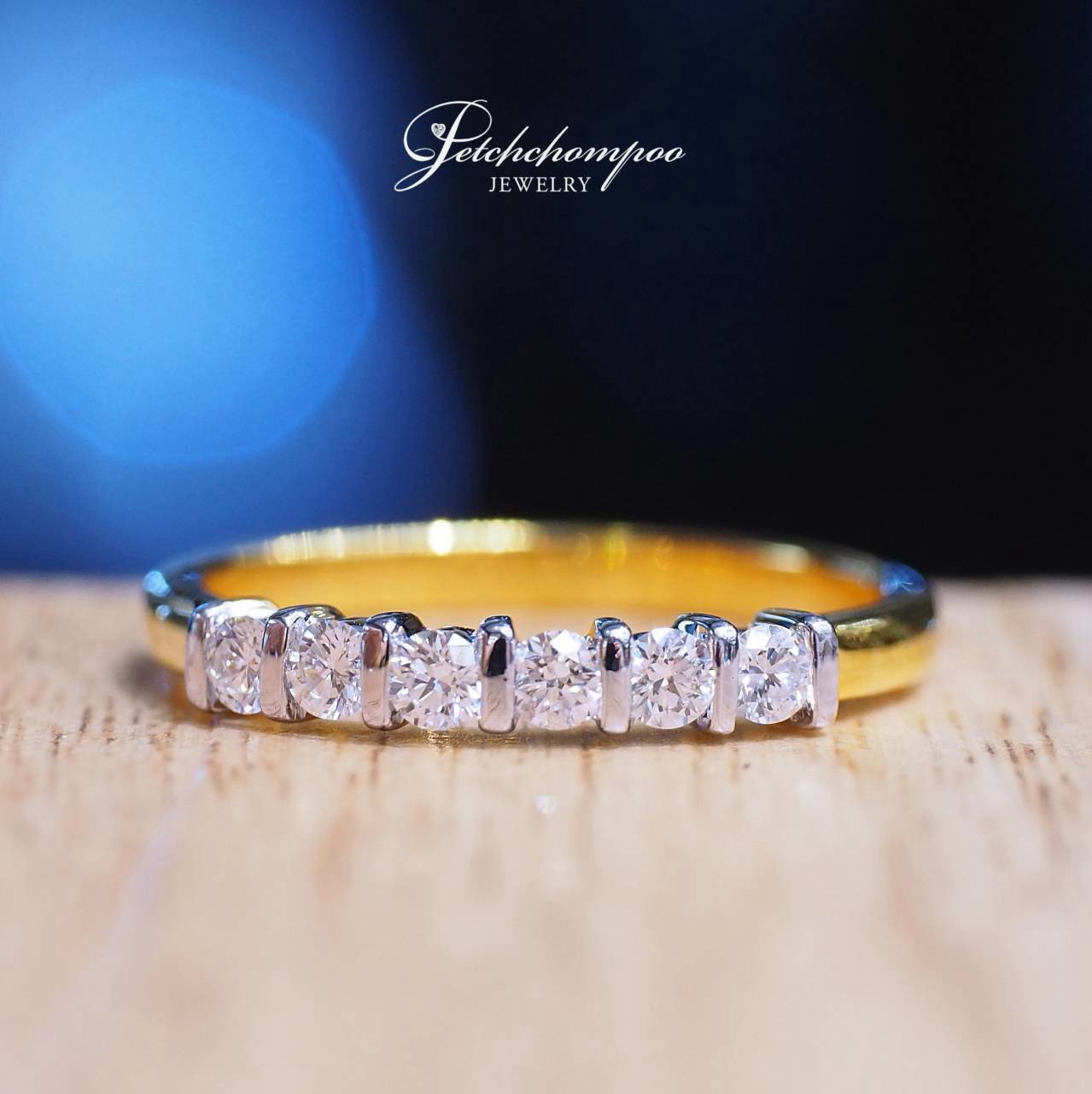 [31058] แหวนเพชร Pure Crown Eternity ดีไซน์เพชรแถวคลาสสิก  29,000 