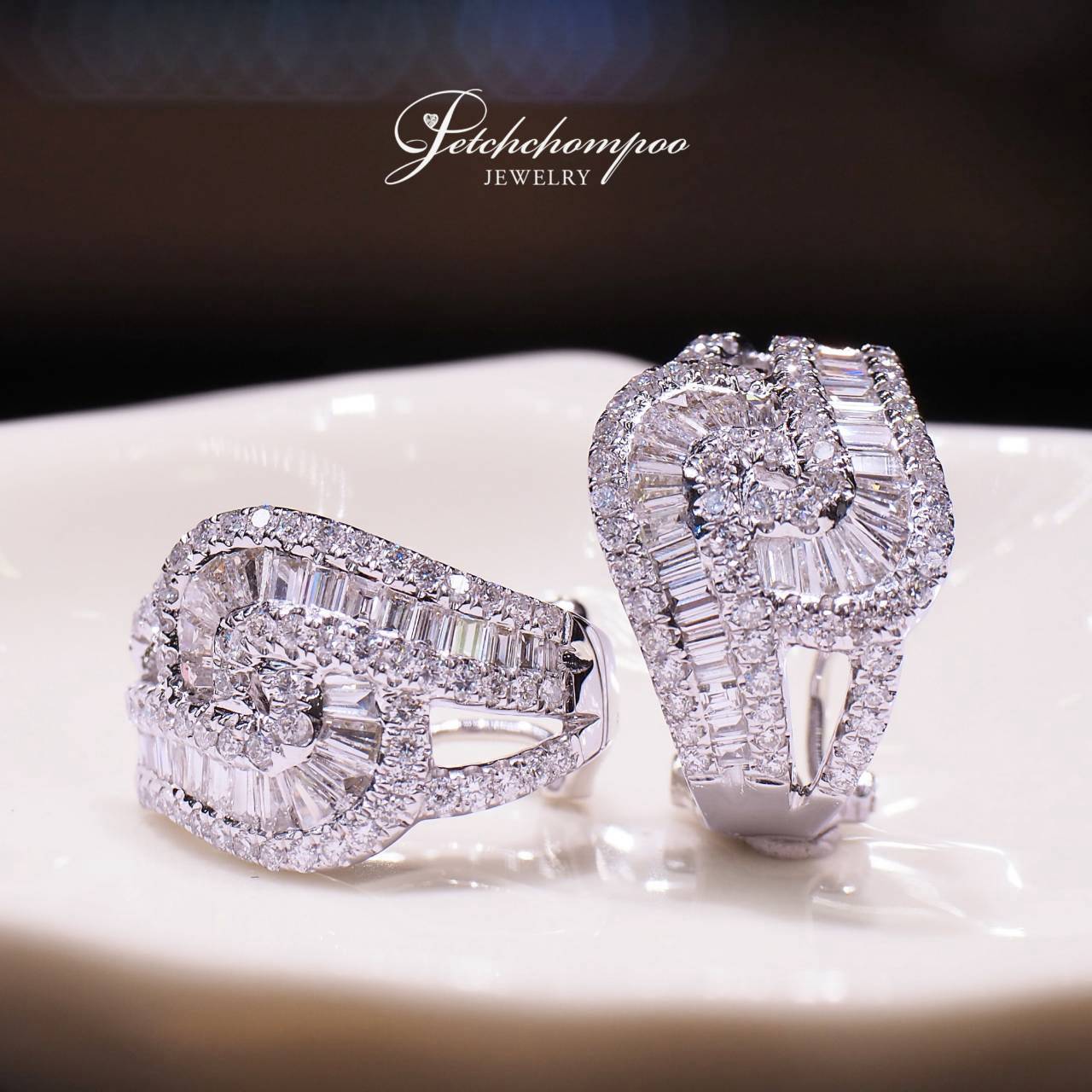 [27880] 2.43 carat Aurelia Radiance Diamond Earrings GCI certified.  79,000 