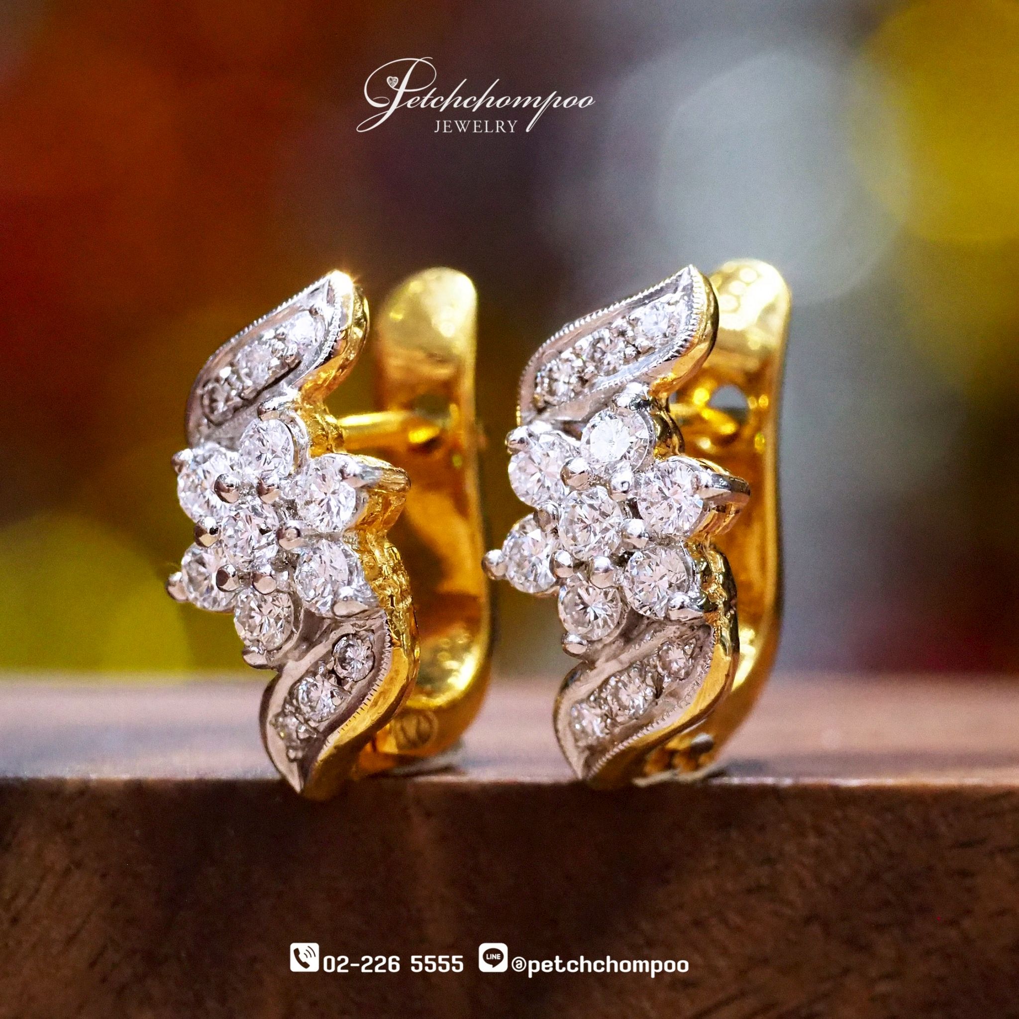 [28475] Diamond stud earrings, 0.82 carats  39,000 