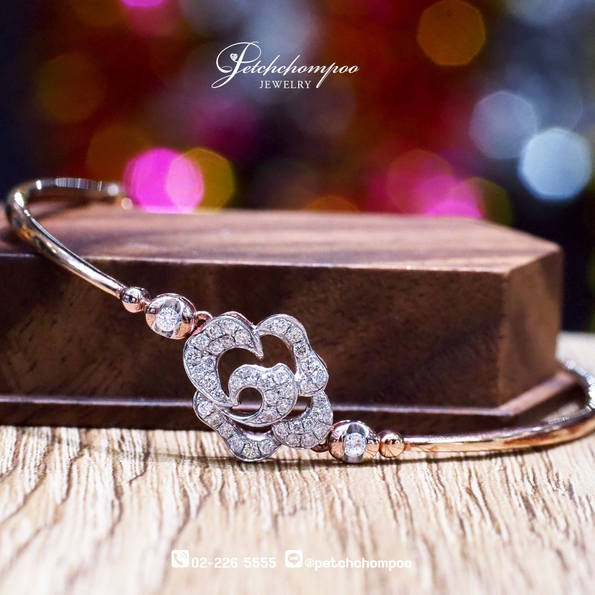 [28362] Rose Whisper™ Diamond Bangle GCI  69,000 