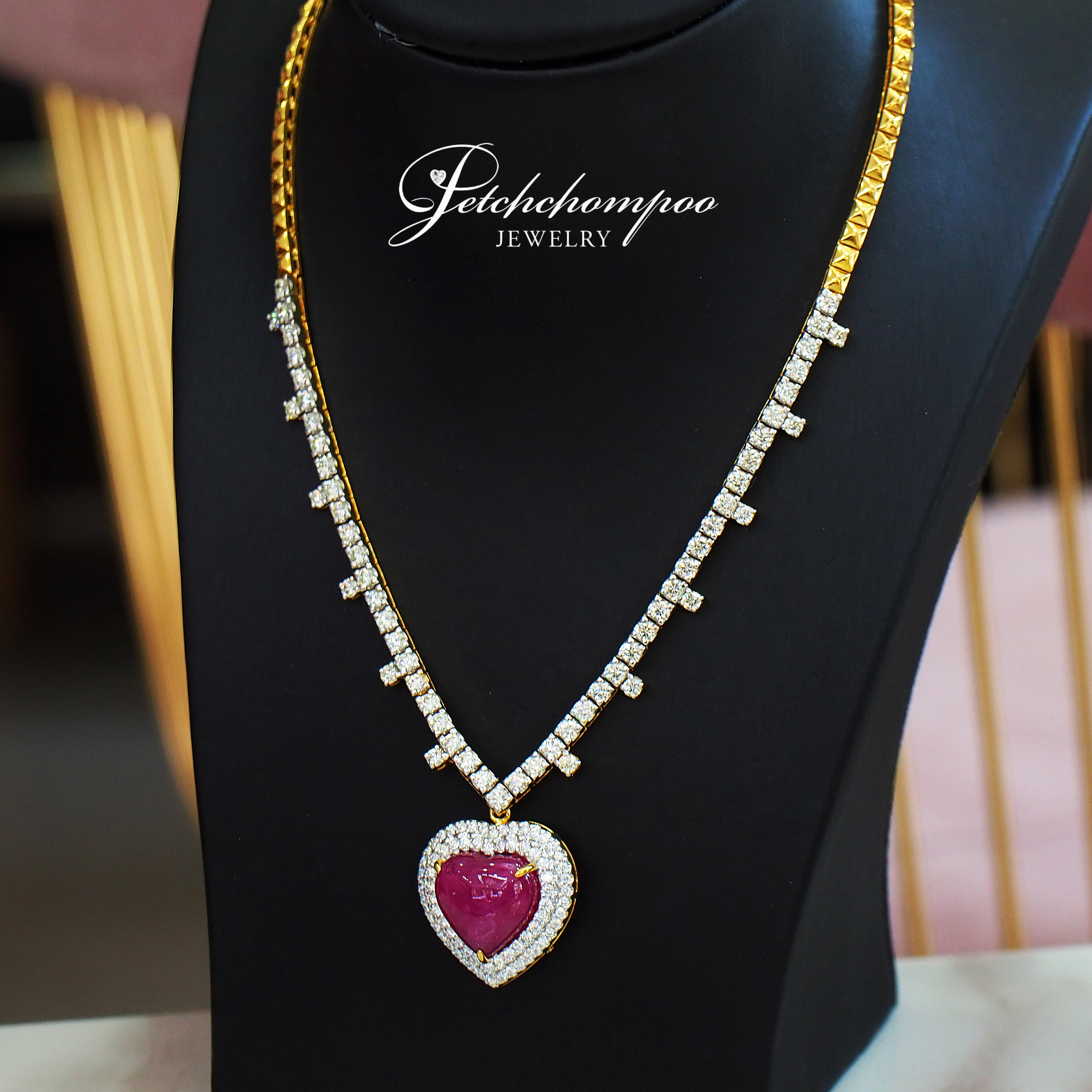 [26654] Heart Shape Ruby and Diamond Necklaces  399,000 