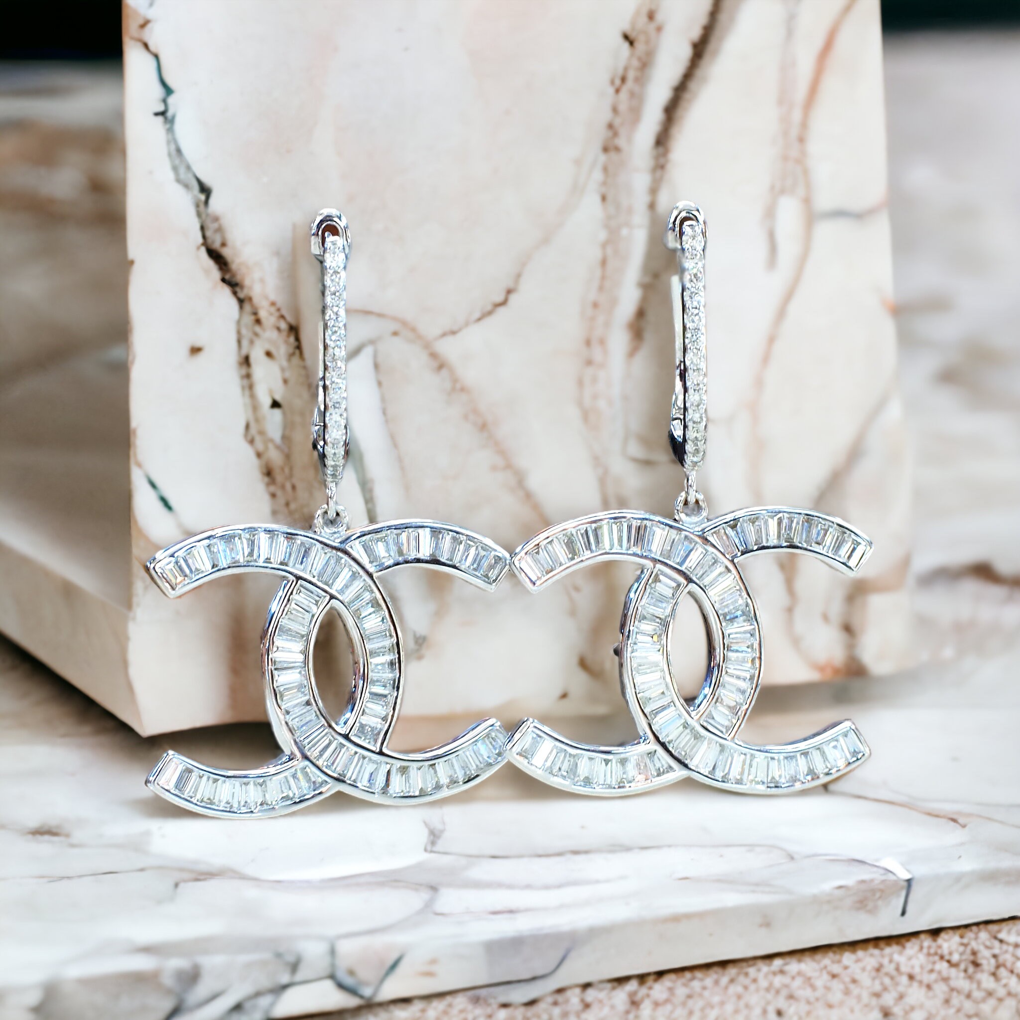 [28246] Diamond earrings  99,000 