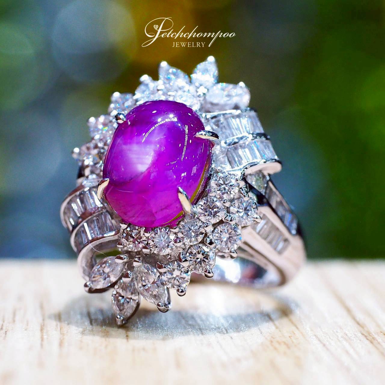 [30421] แหวนทับทิม Star Ruby Myanmar Celestial Starlight™ 7.54 กะรัต ล้อมเพชร (เซอร์ Emil)  149,000 