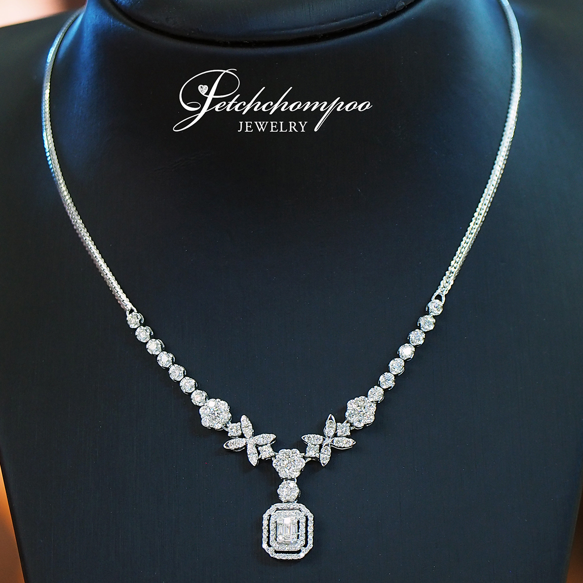 [27410] 2.08 carat diamond necklace  99,000 