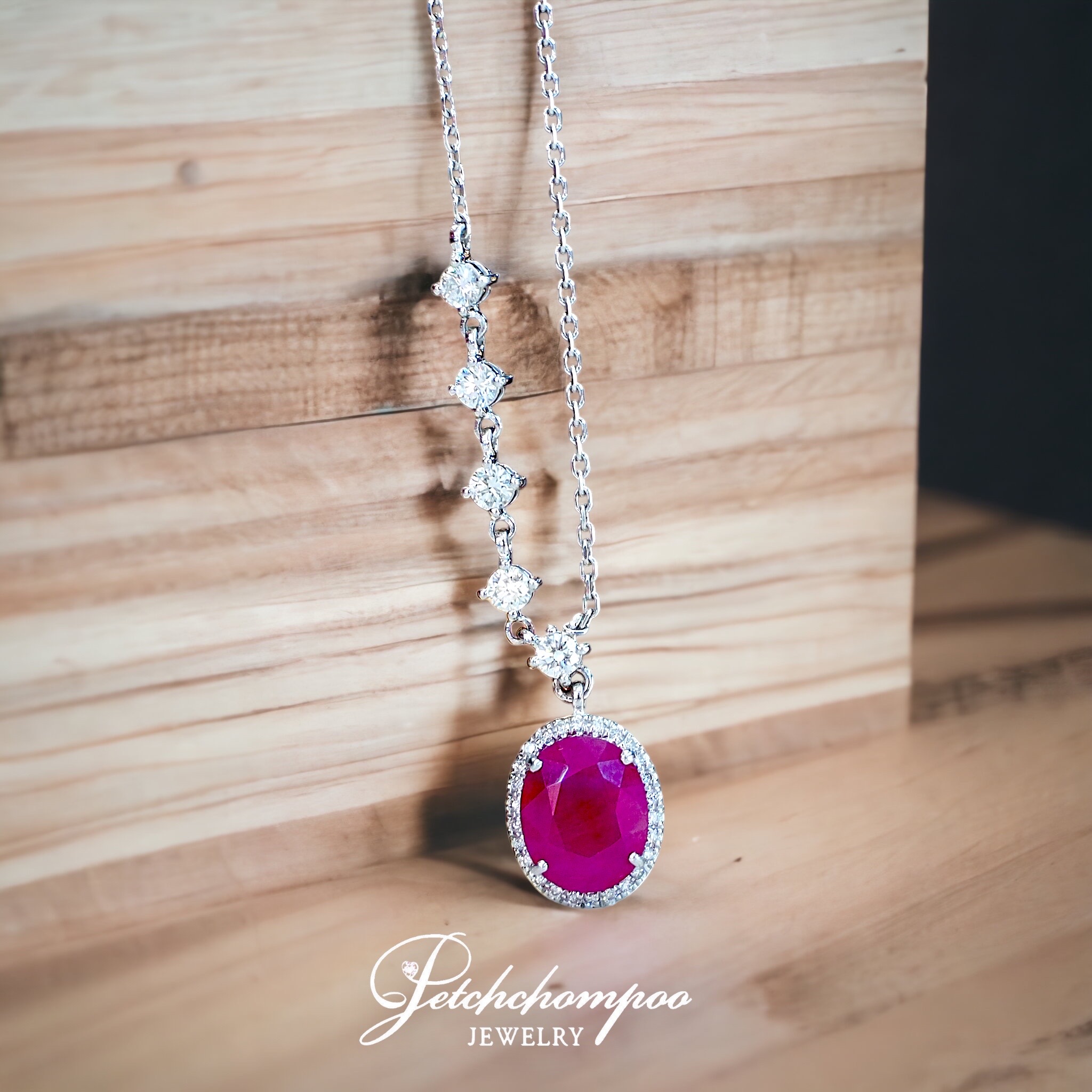 [27801] Diamond necklace with Burmese ruby pendant 4.27 ct. Discount 69,000