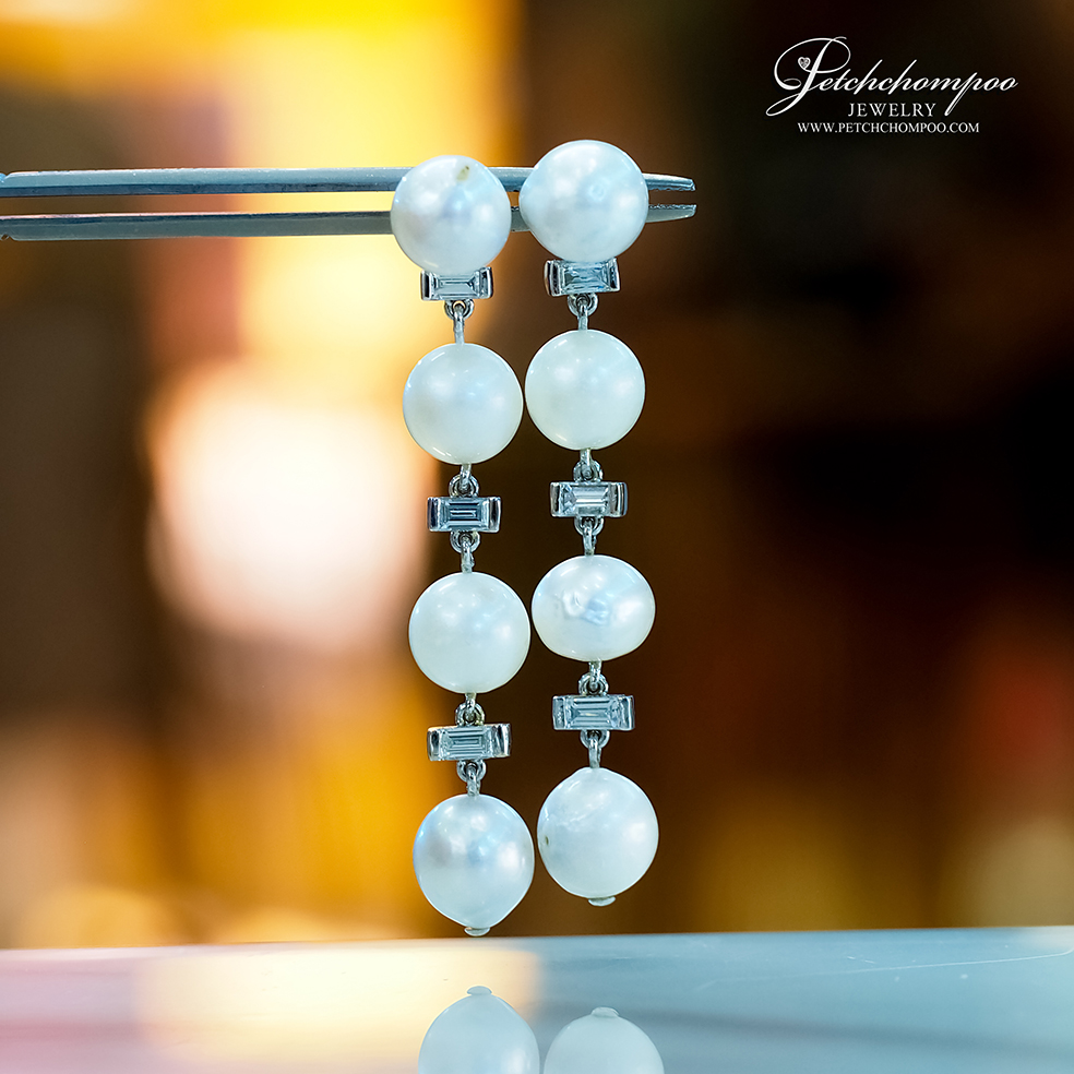 [28466] Pearl and diamond earrings  69,000 