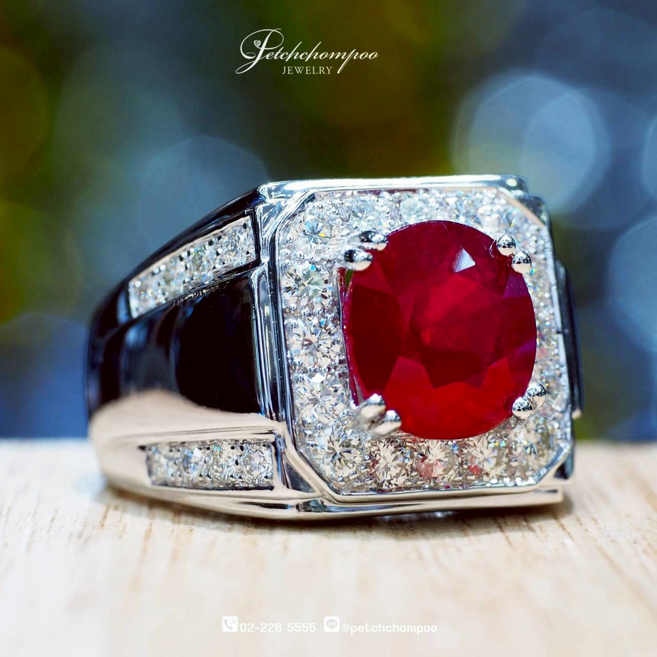 [30302] Majestic Crimson Aura™ 8.43 Carat African Ruby Diamond Ring | Emil  159,000 