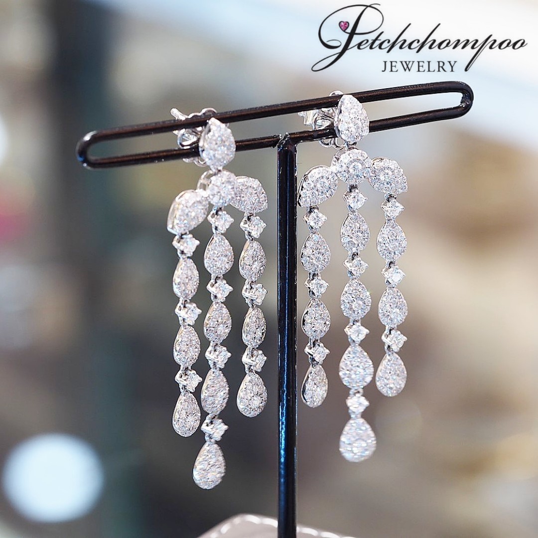 [017780] Diamond Earrings 3.72 Carat  159,000 