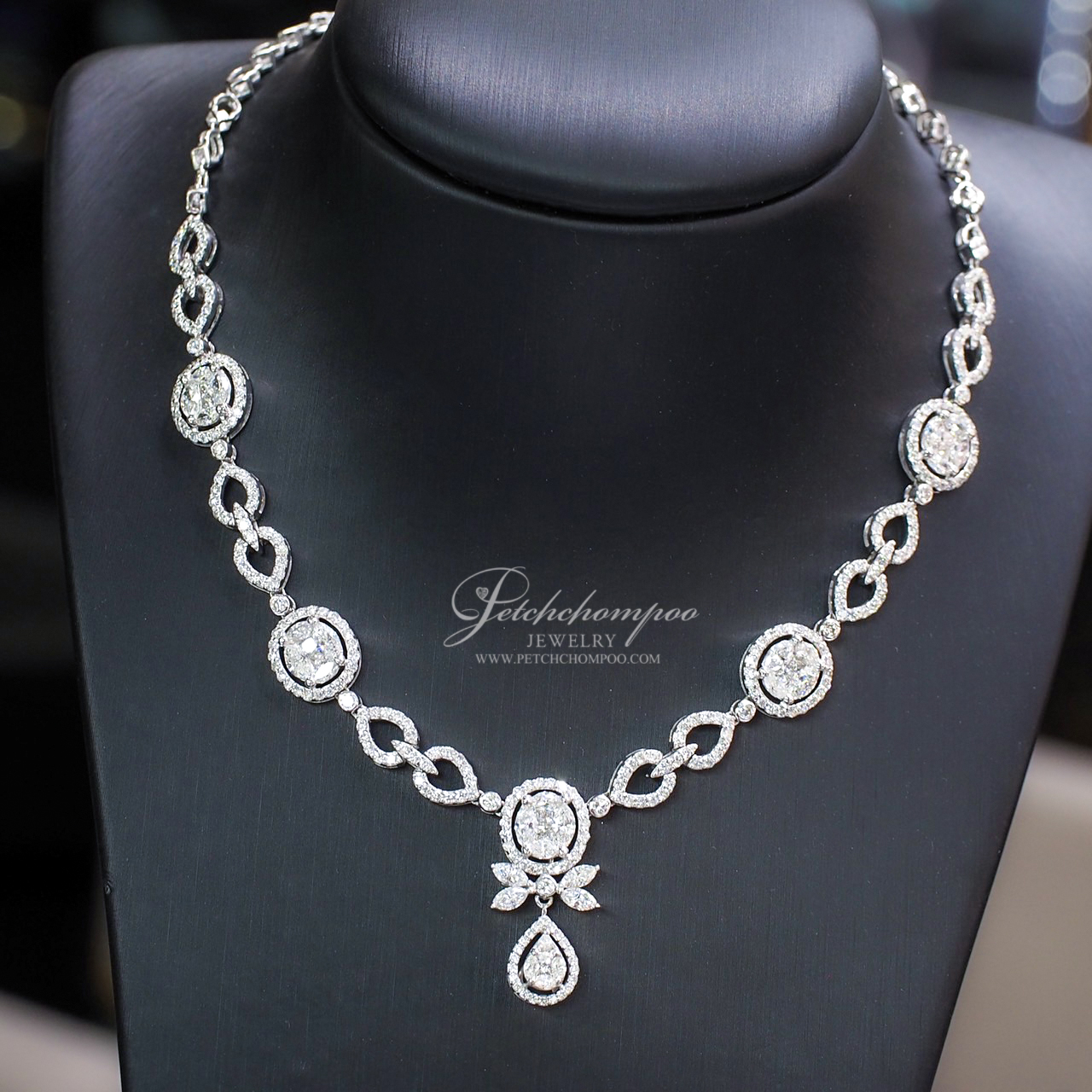 [021476] Illusion Diamond necklace Discount 399,000