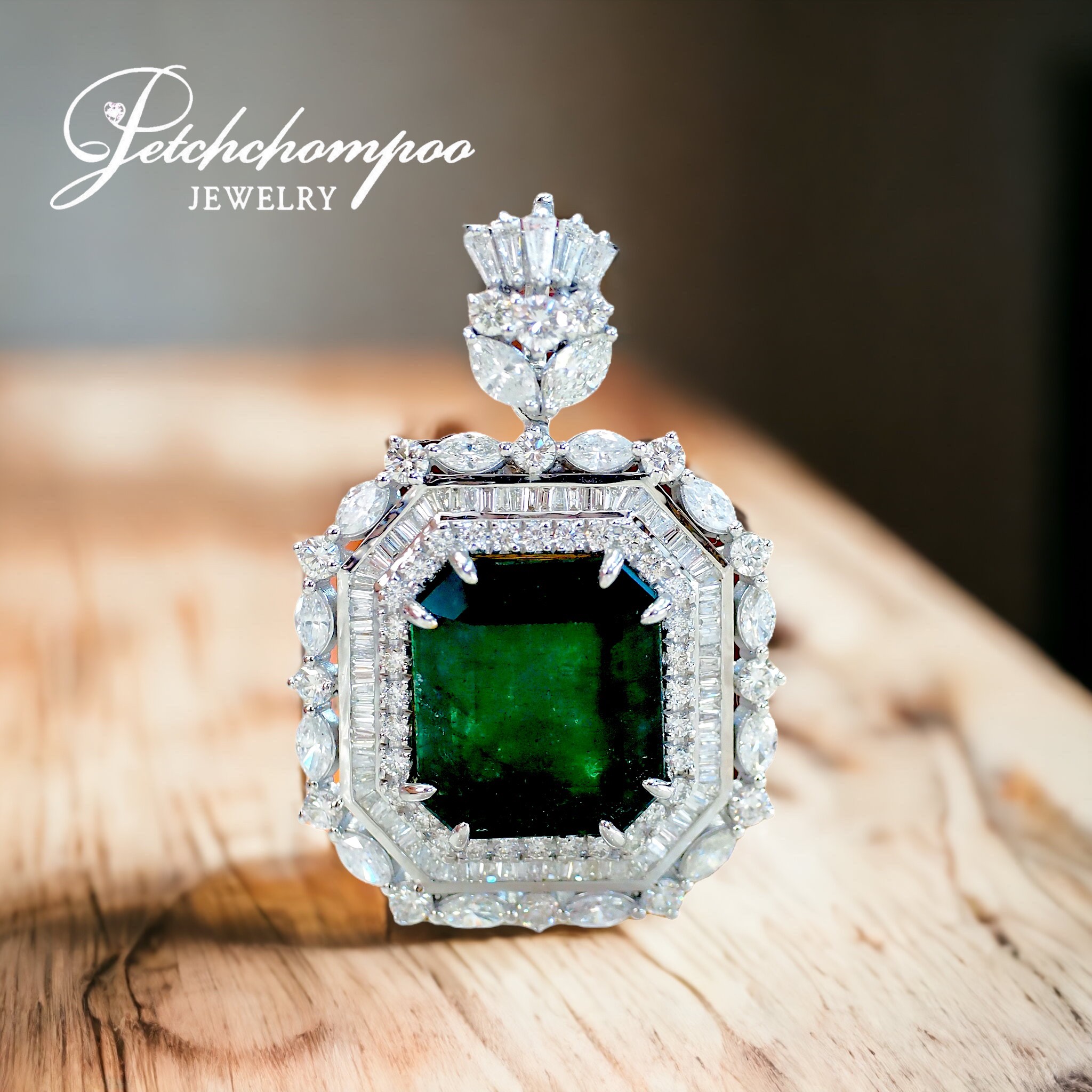[27562] Zambia emerald pendant  459,000 