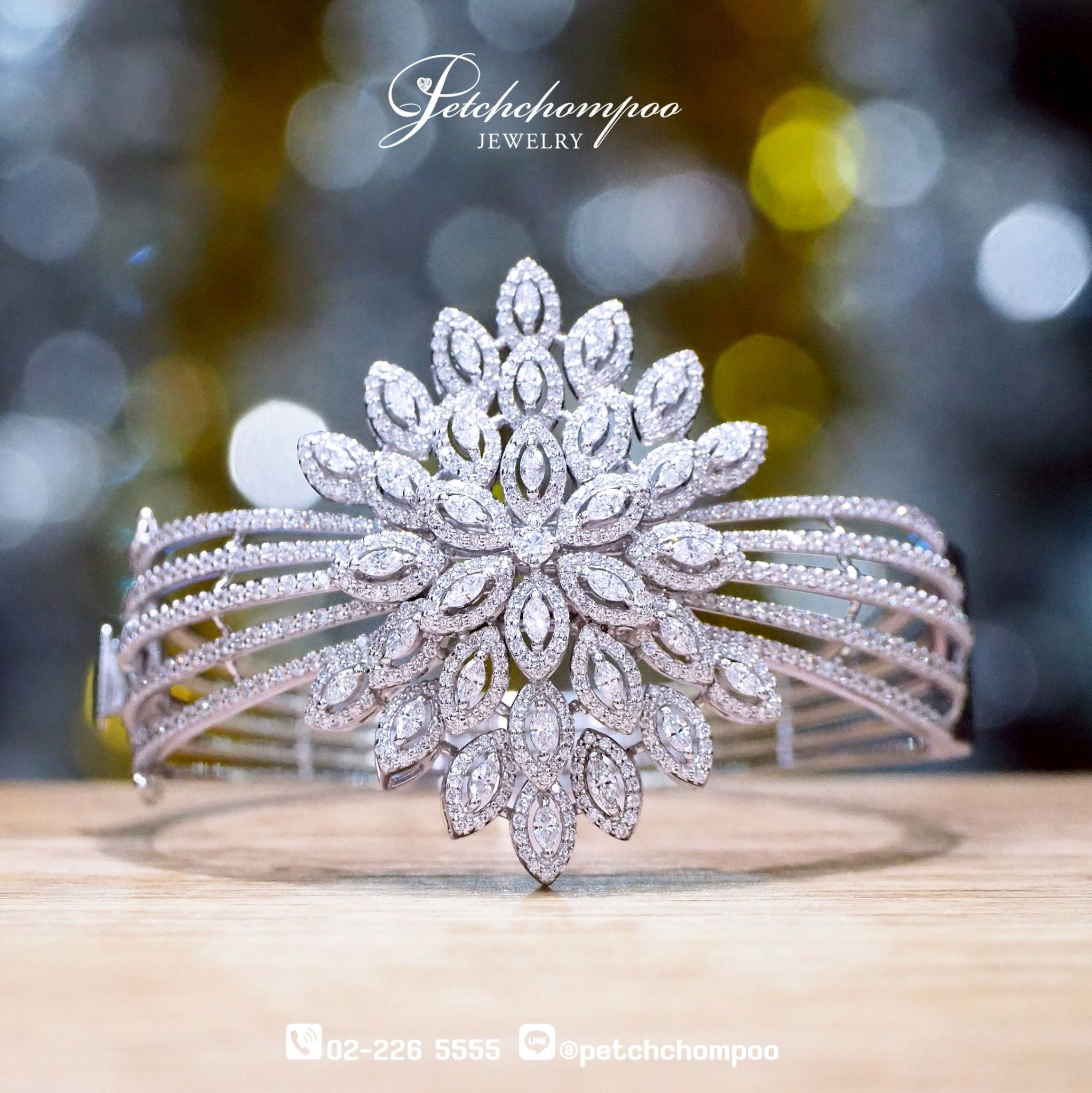 [023797] Diamond Bangle  299,000 