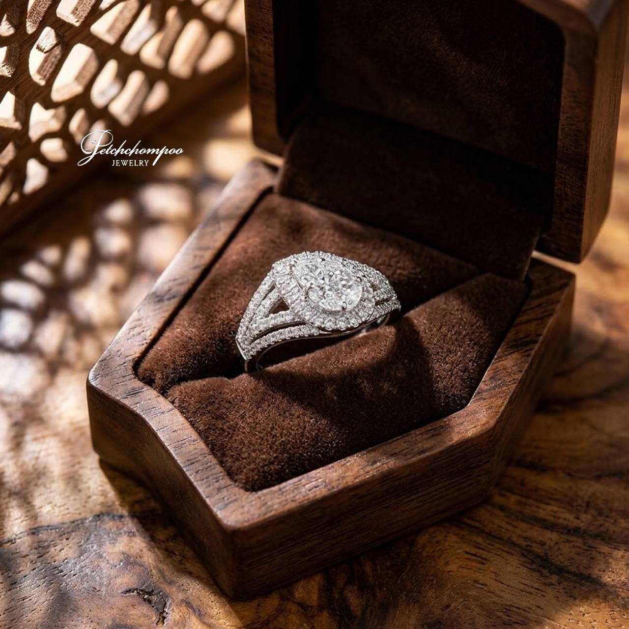 [30767] Twin Teardrop Illusion Diamond Ring 0.85 carat.  59,000 