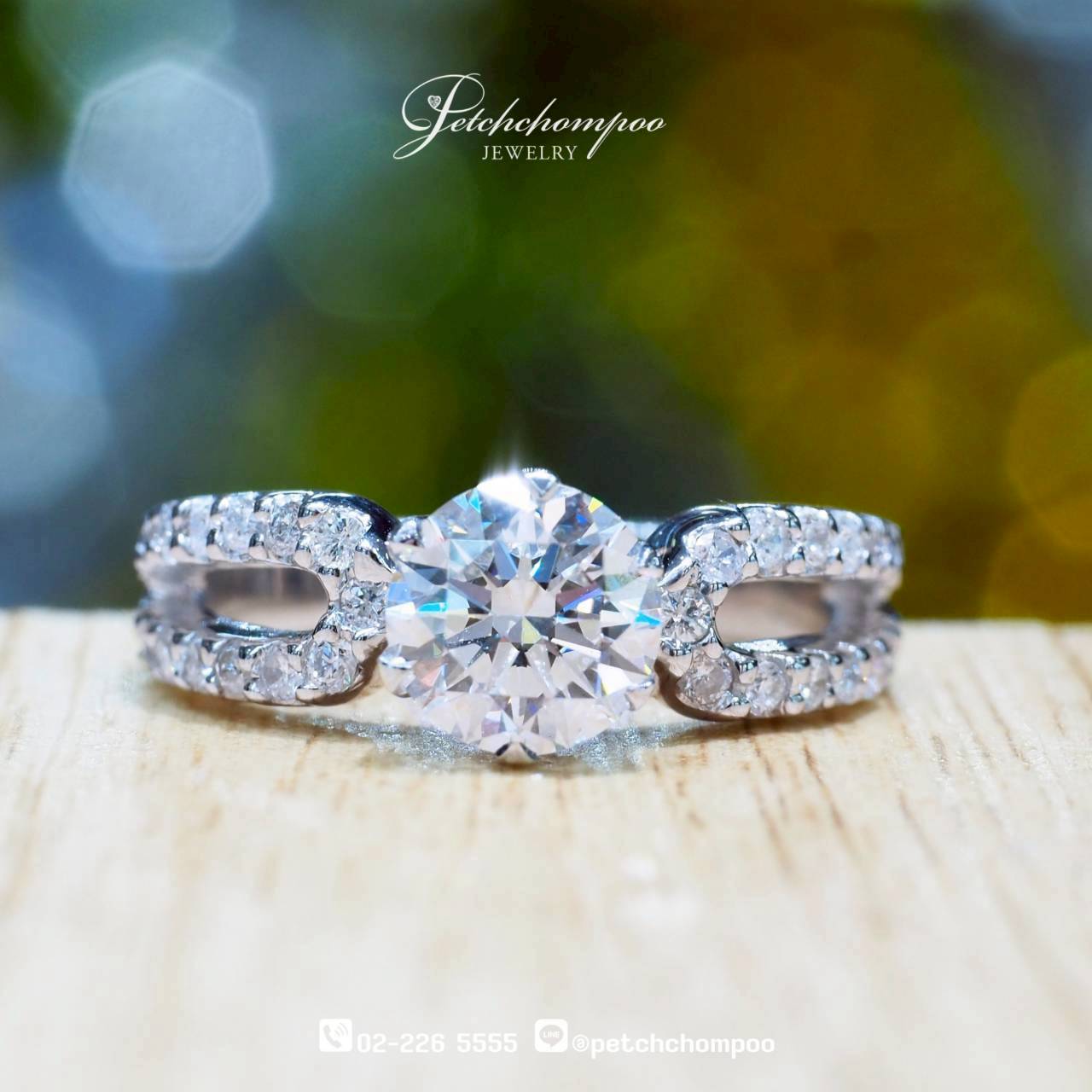 [28896] Lustre Embrace™  1.10 Carat Diamond Engagement Ring  | G VVS2 3EX GIA Discount 259,000