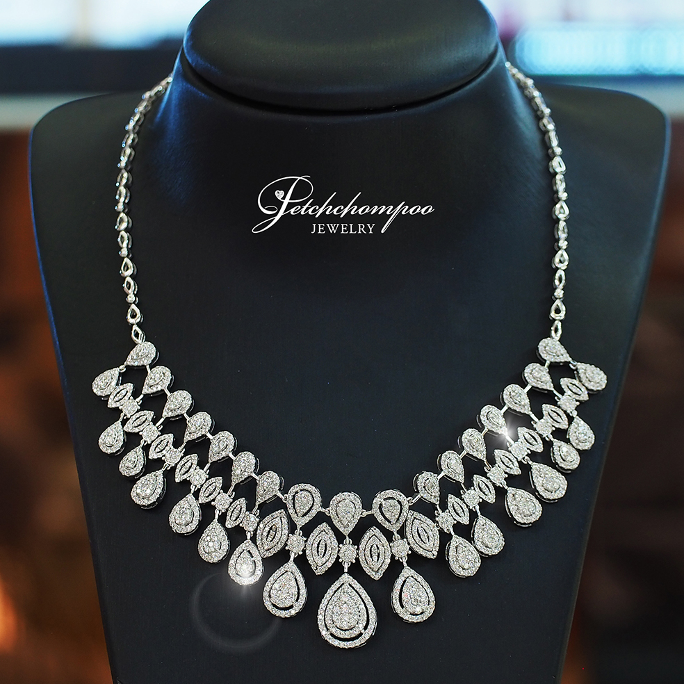 [27515] diamond necklace 7.64 carats  299,000 