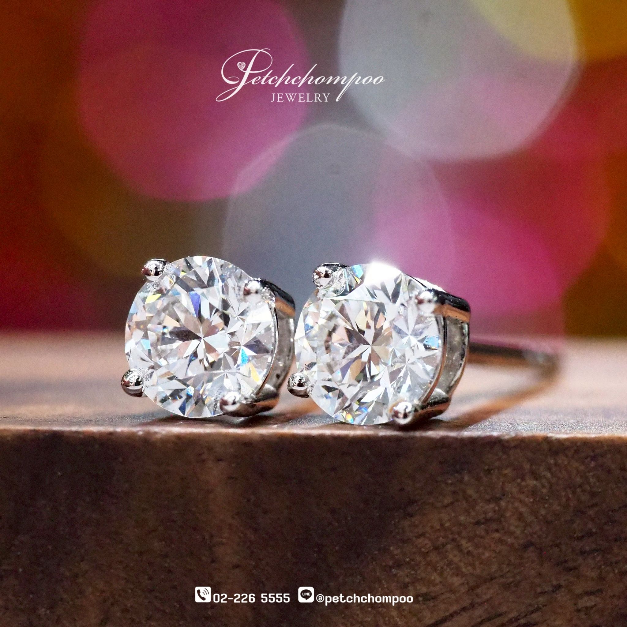 [28492] GIA certified diamond earrings, Discount 419,000