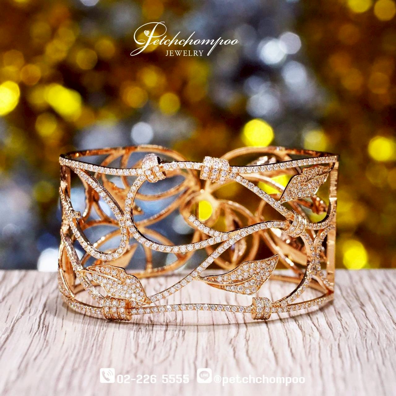 [29901] “Flora Luxe™” Bangle – 5.32 Carats Diamond in 18K Pink Gold  289,000 