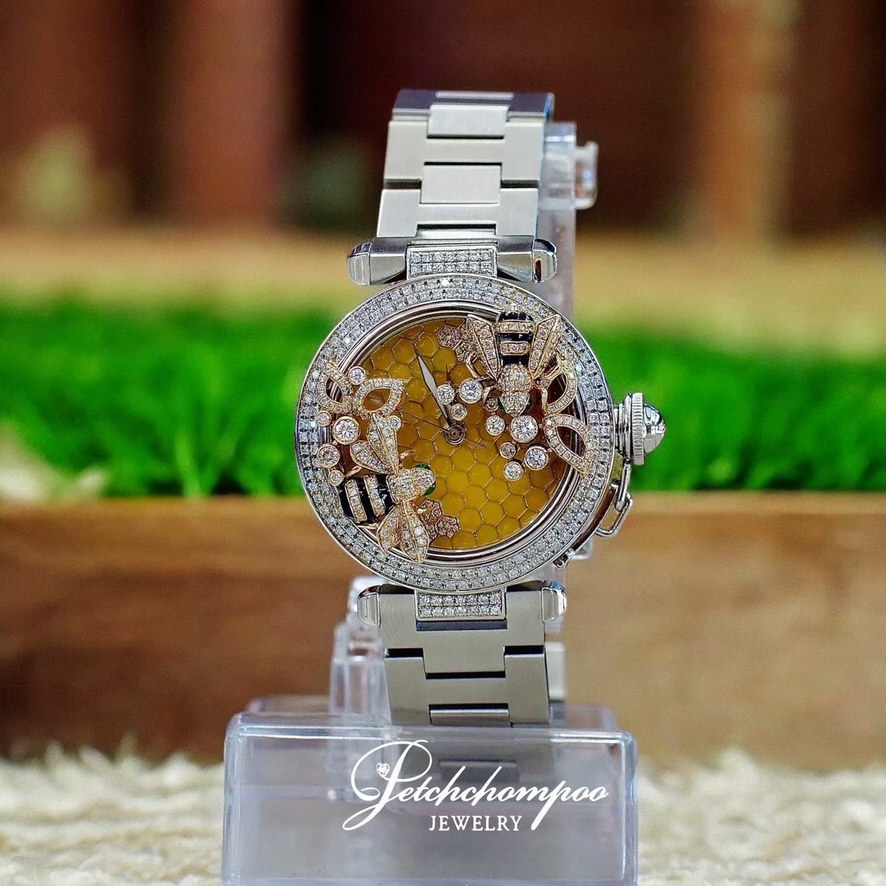 [29336] Pasha de Cartier 'BUMBLEBEE'  229,000 