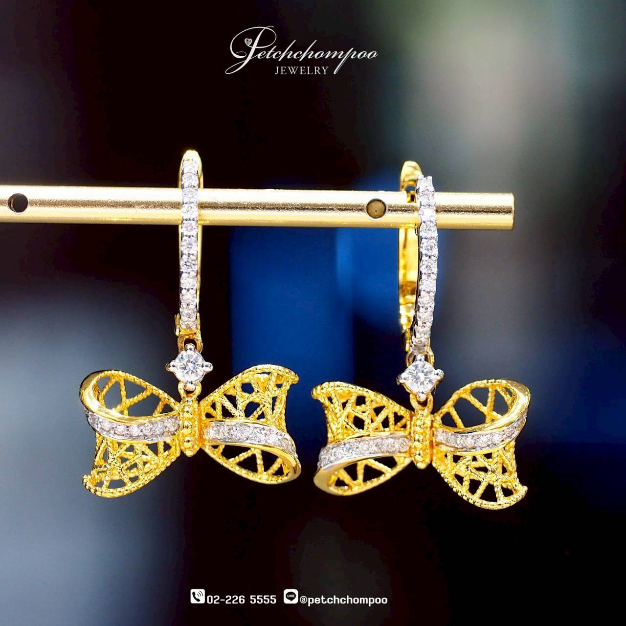 [30513] Butterfly Lace Sparkle™ – Diamond Filigree Bow Earrings  49,000 