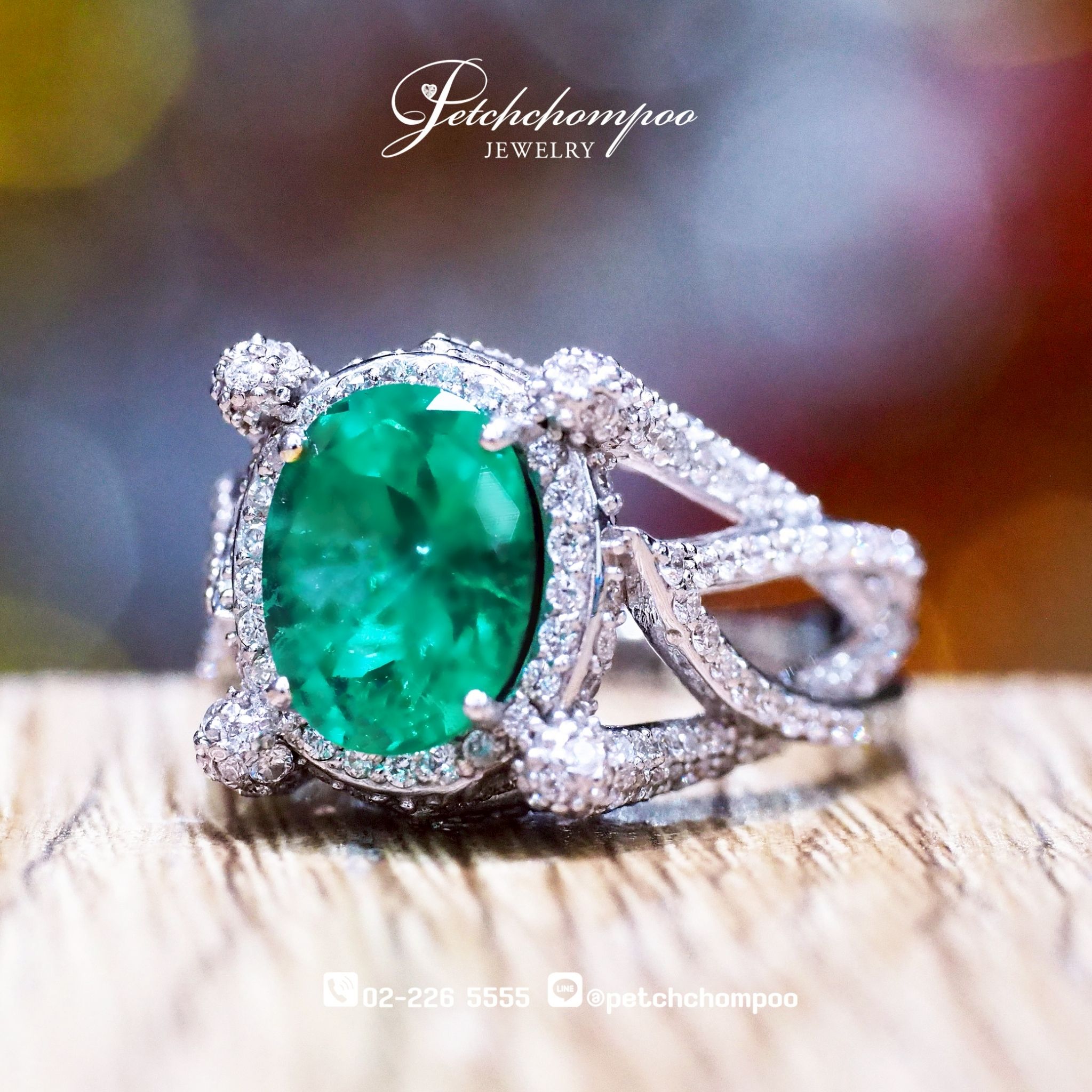 [025063] Emerald and diamond ring Discount 80,300