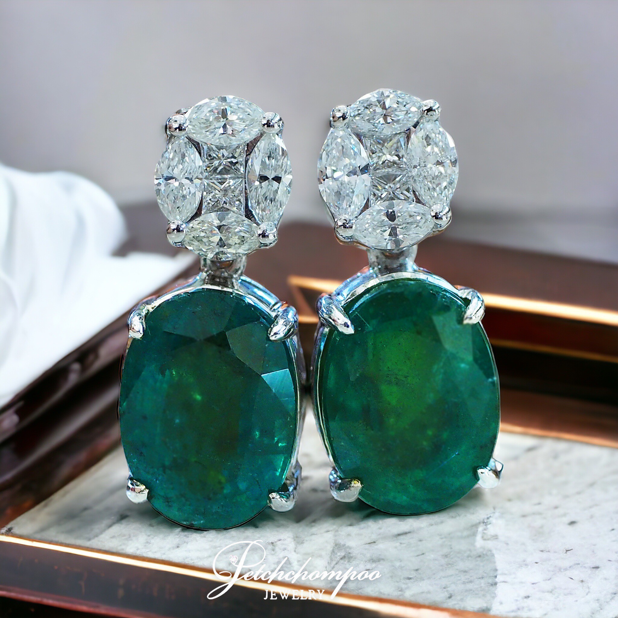 [28798] Zambia emerald with diamond earring  99,000 