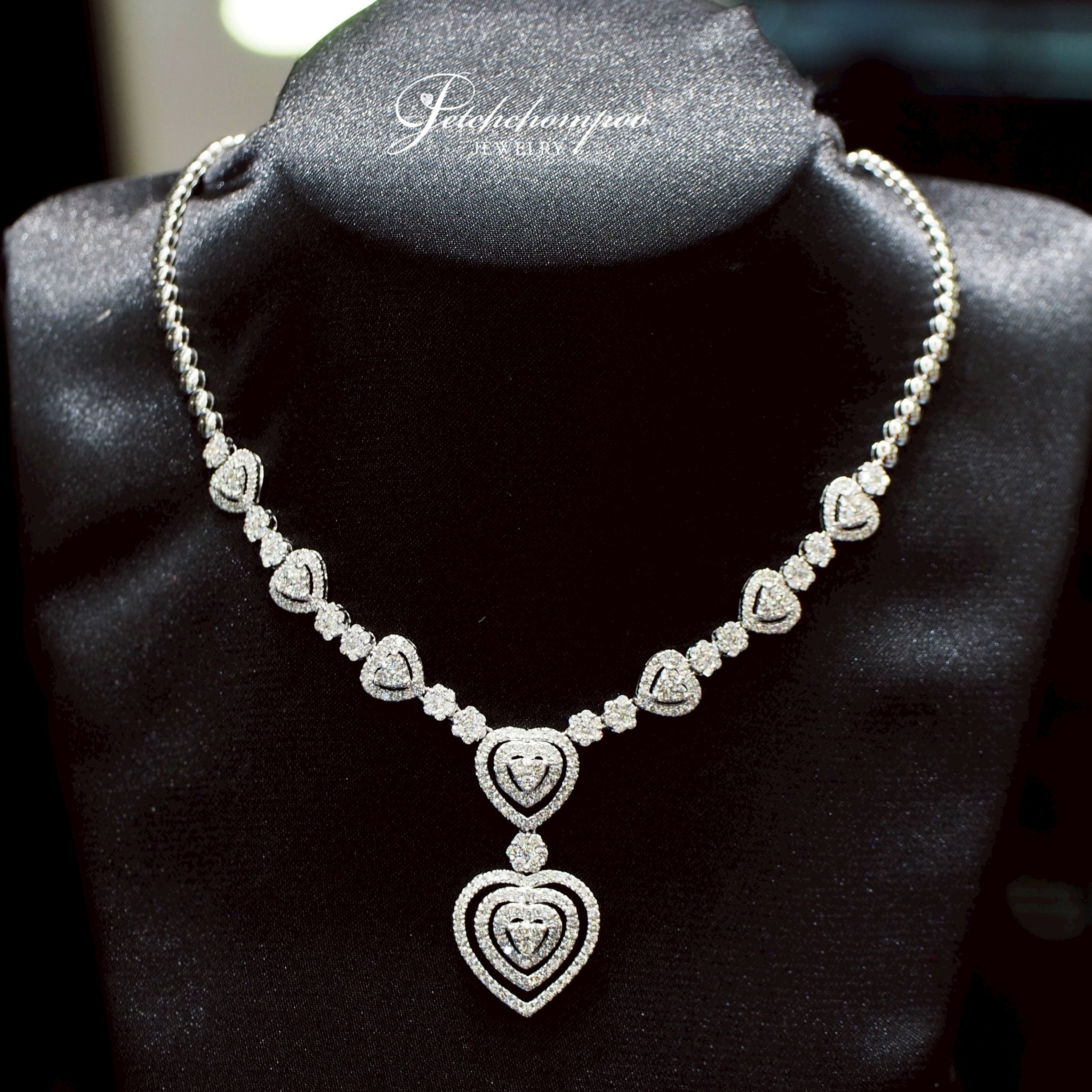 [29496] Hearts in Harmony™ สร้อยคอเพชรหัวใจซ้อน 3.96 กะรัต  259,000 