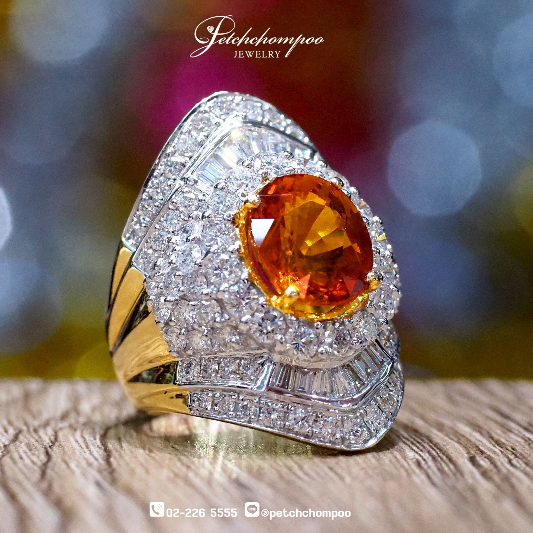 [27613] Yellow Saphire ring with diamonds  179,000 