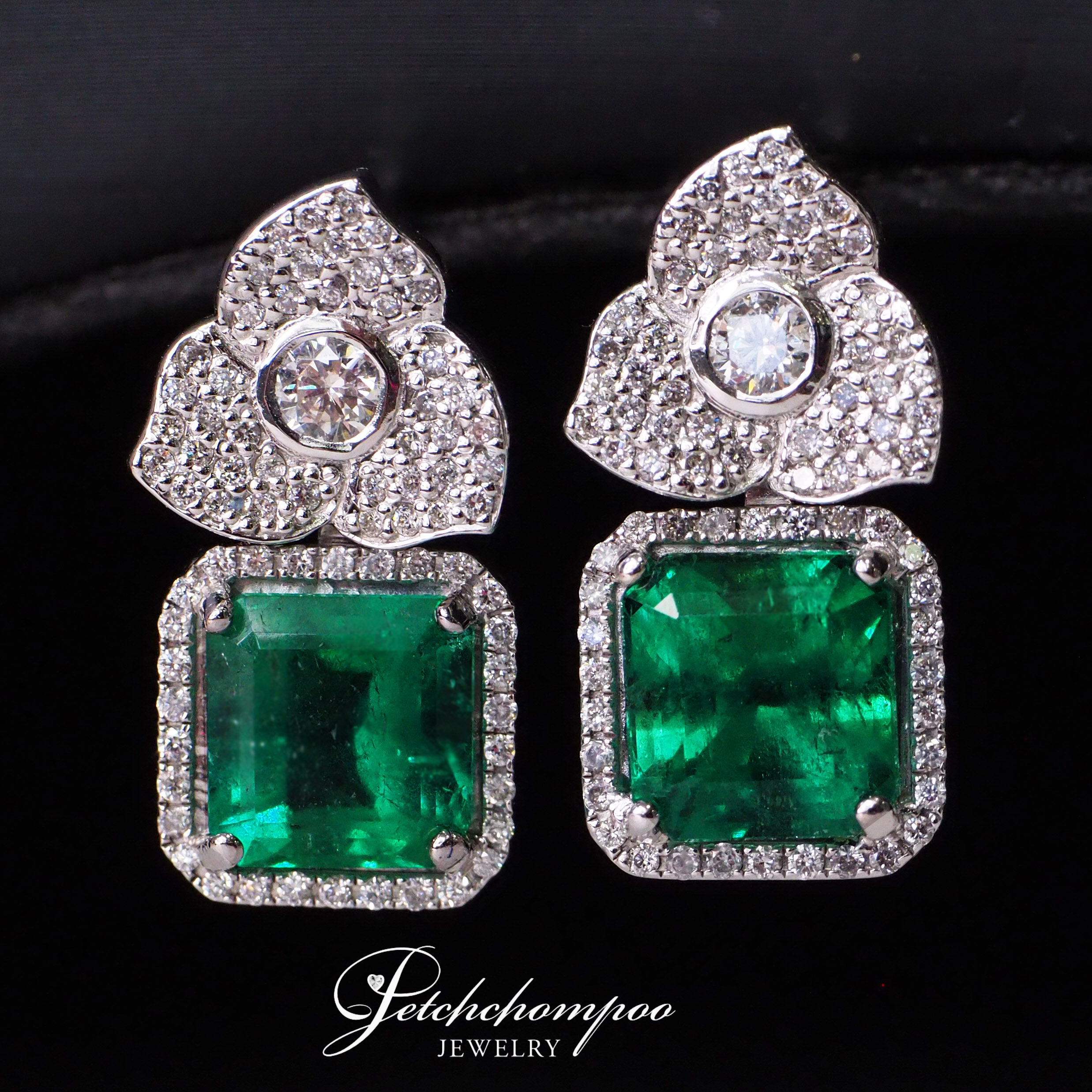 [26178] Emerald and diamond Earring  129,000 