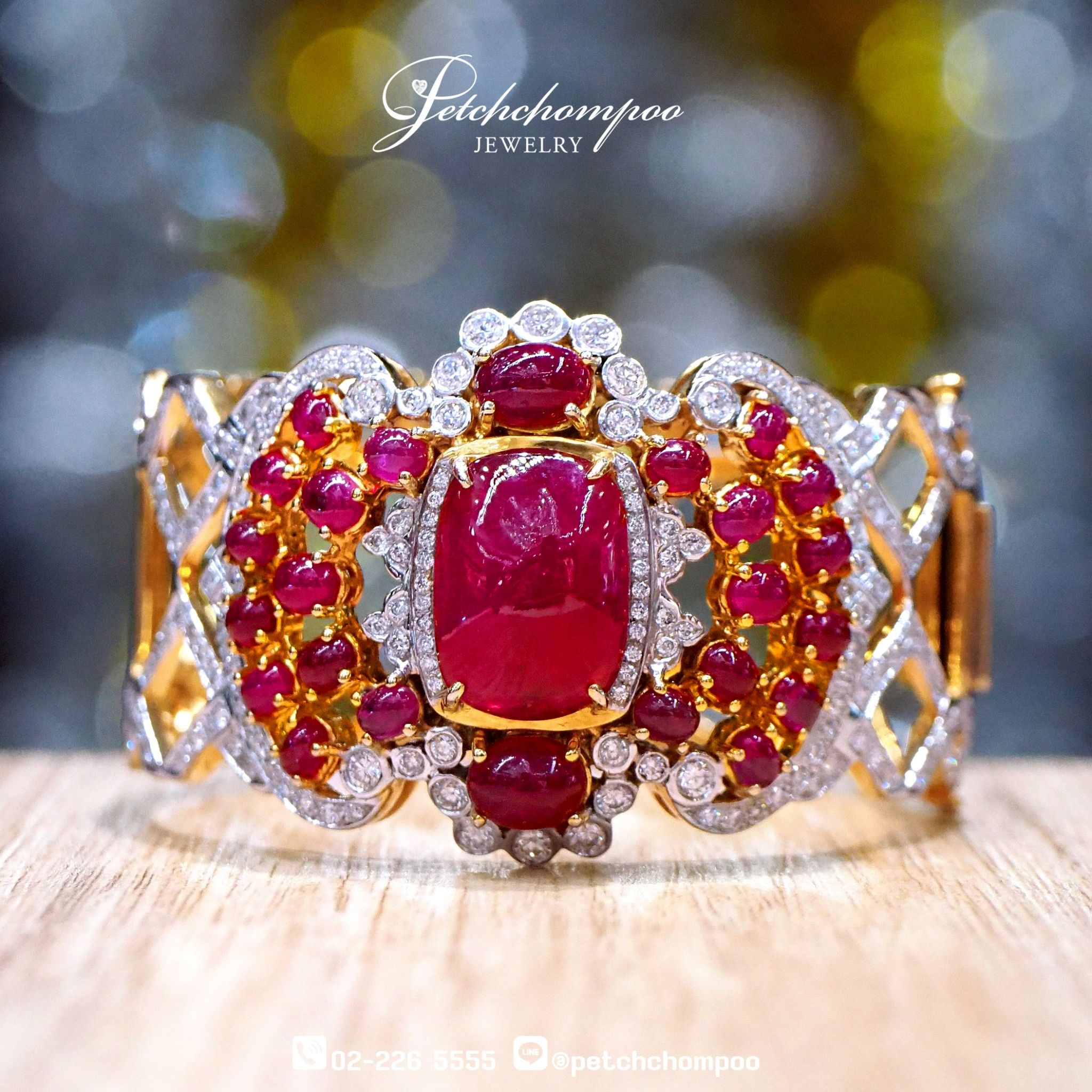 [022492] Burmar Ruby with diamond Bangle  299,000 