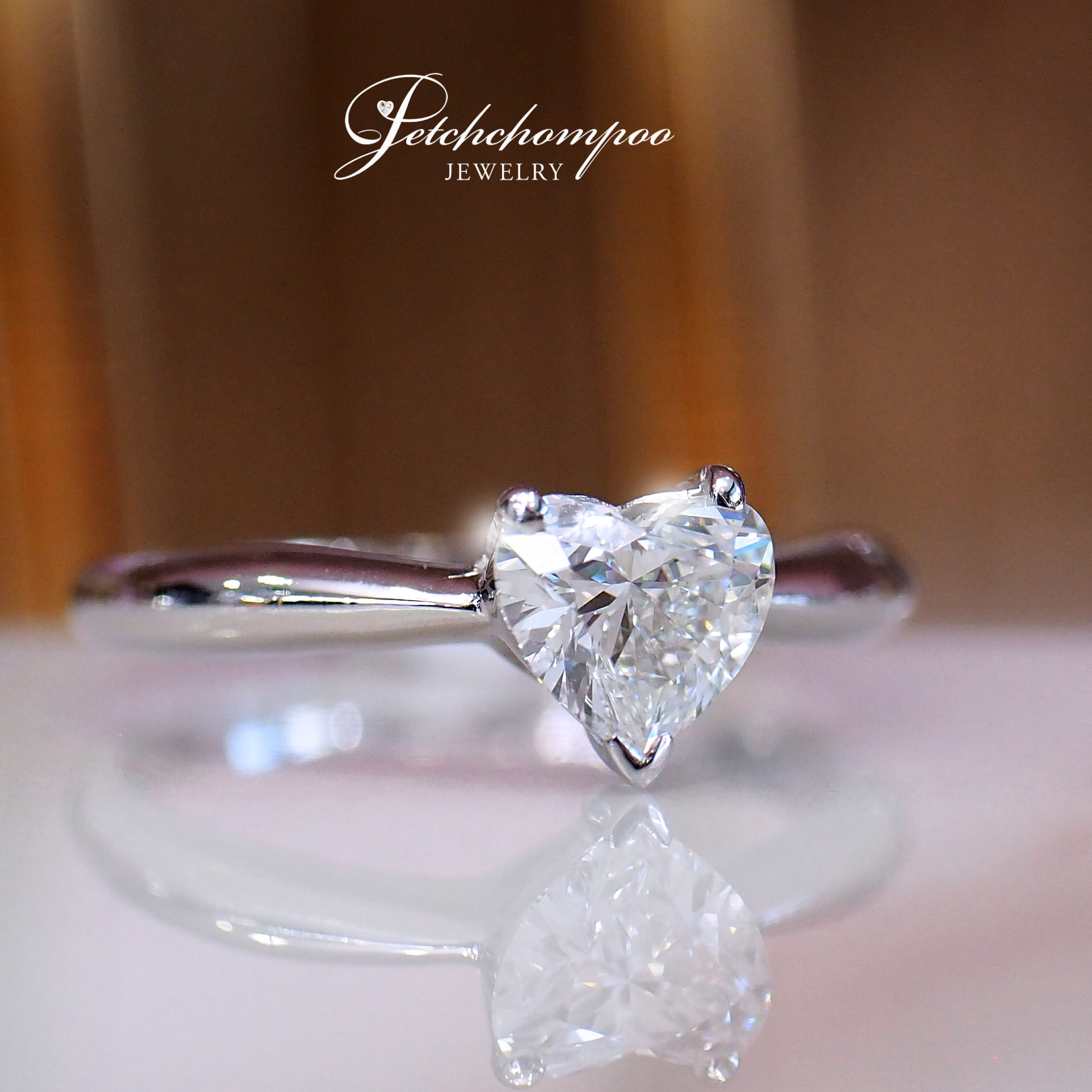 [26911] GIA Certified Diamond Ring 1.03 Carat Discount 139,000
