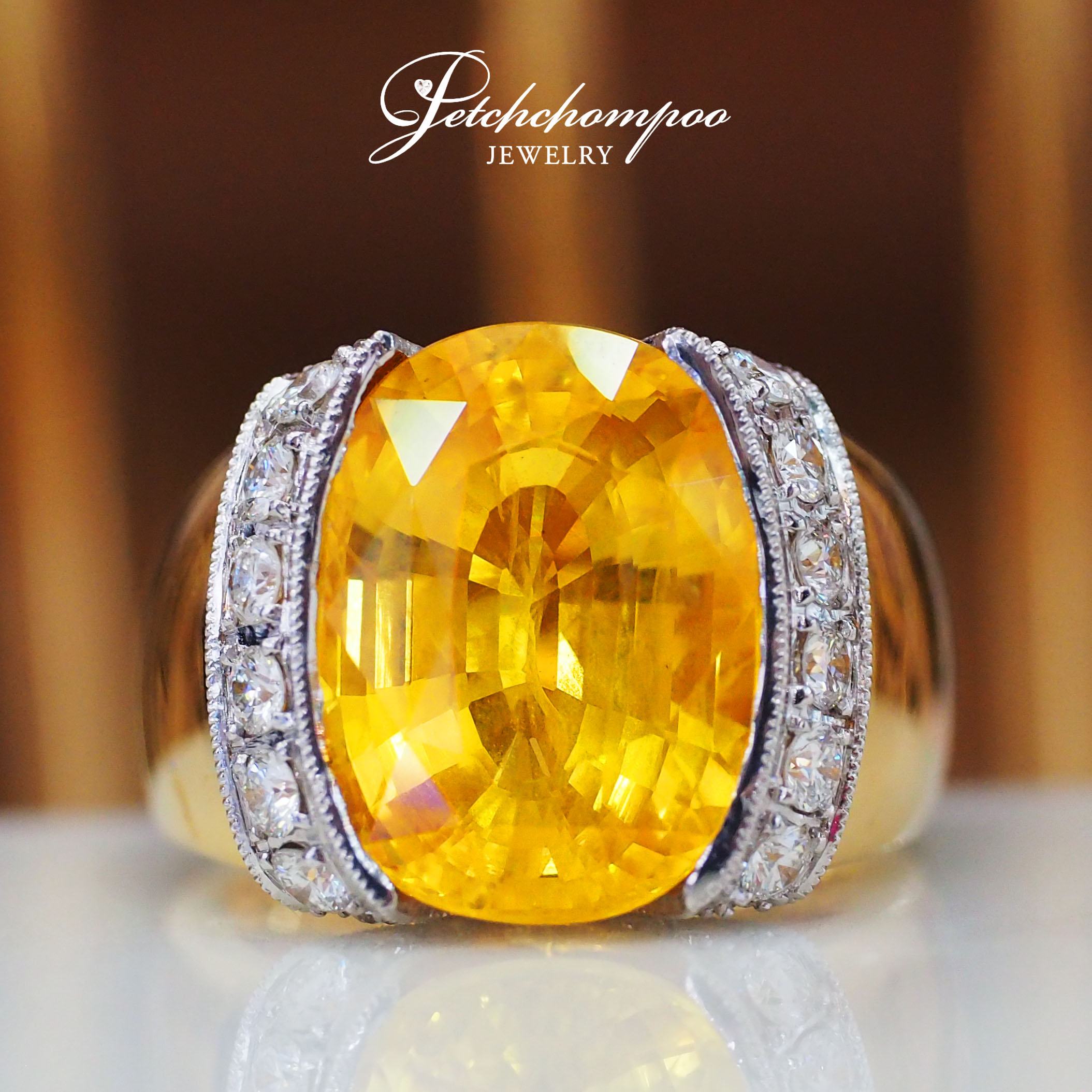[26970] Yellow Saphire with diamond ring  199,000 