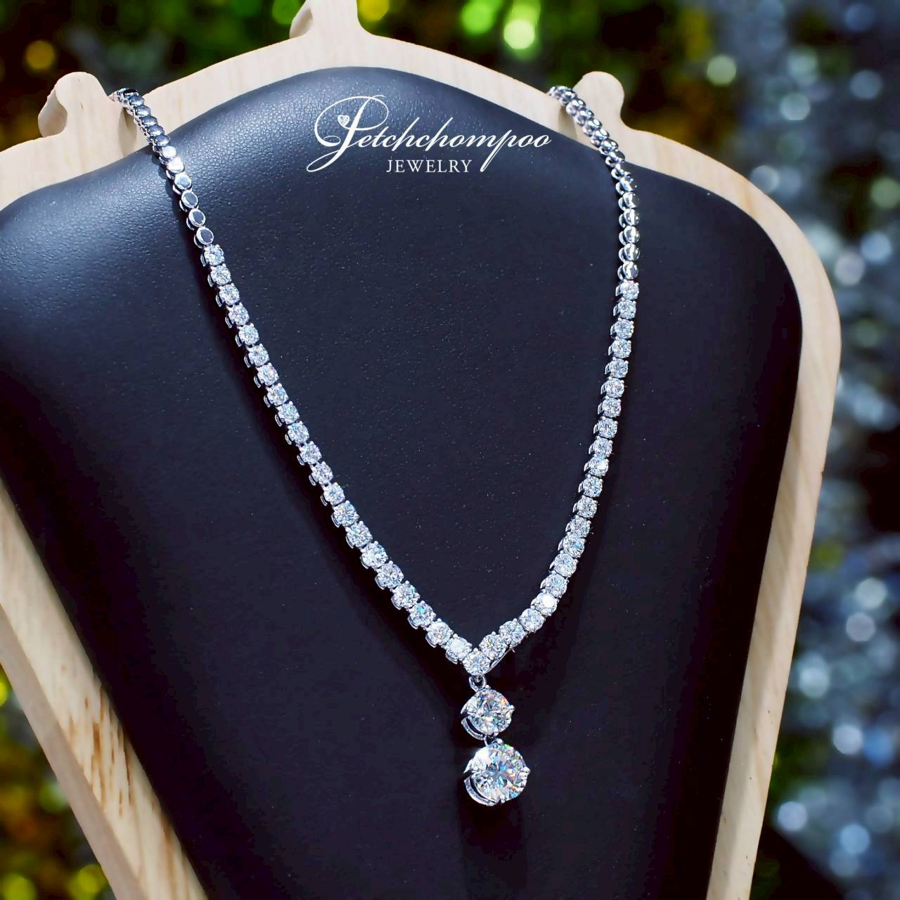 [29719] สร้อยคอเพชร V-Shape Royal Twin Brilliance รวม 6.95 กะรัต จี้คู่เม็ดใหญ่ HRD & GIA ลดราคาเหลือ 690,000