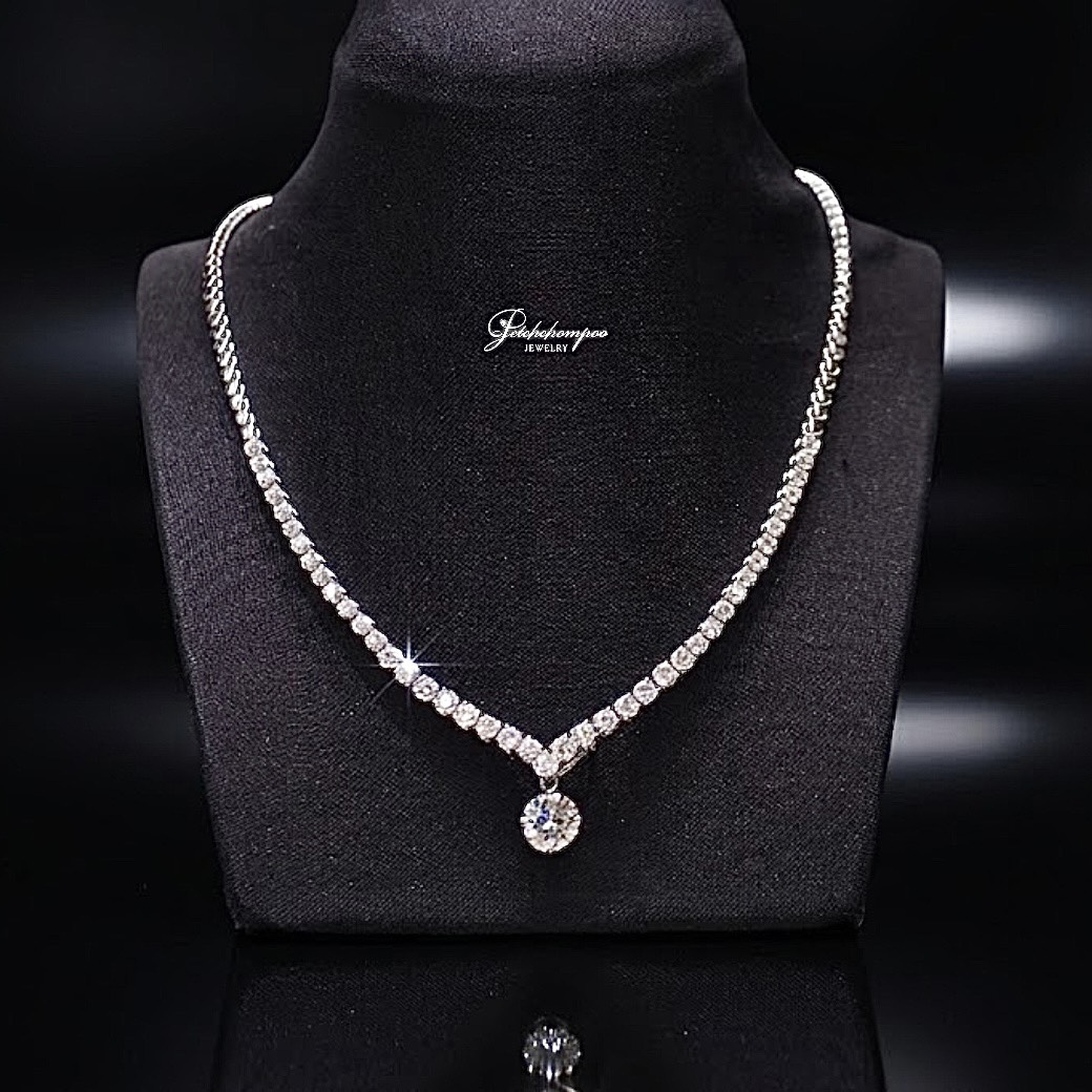 [29719] สร้อยคอเพชร V-Shape Royal Twin Brilliance รวม 5.93 กะรัต จี้คู่เม็ดใหญ่ GIA ลดราคาเหลือ 690,000