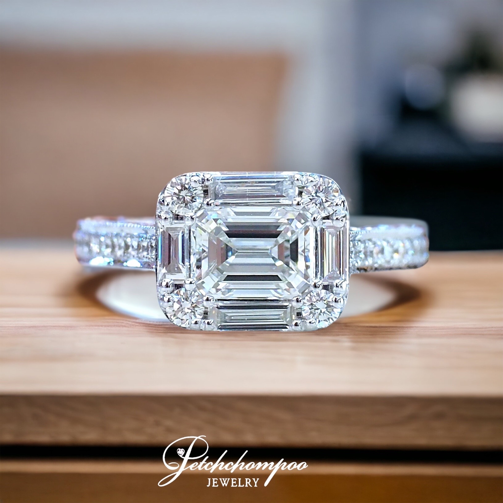 [27750] GIA Emerald Cut Diamond Ring 1.05 Carat G VS1 Discount 259,000