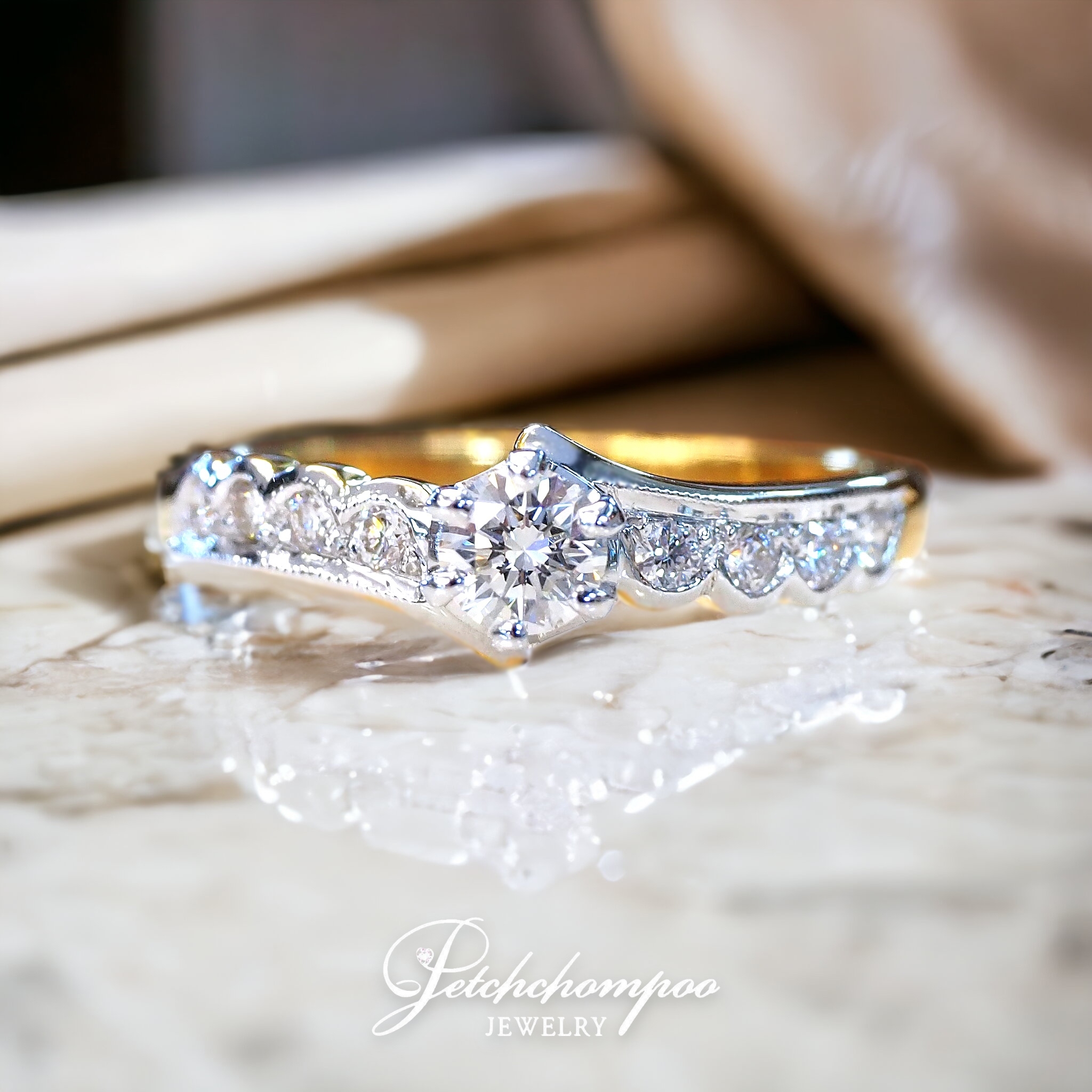 [28308] 0.37 carat diamond ring  29,000 