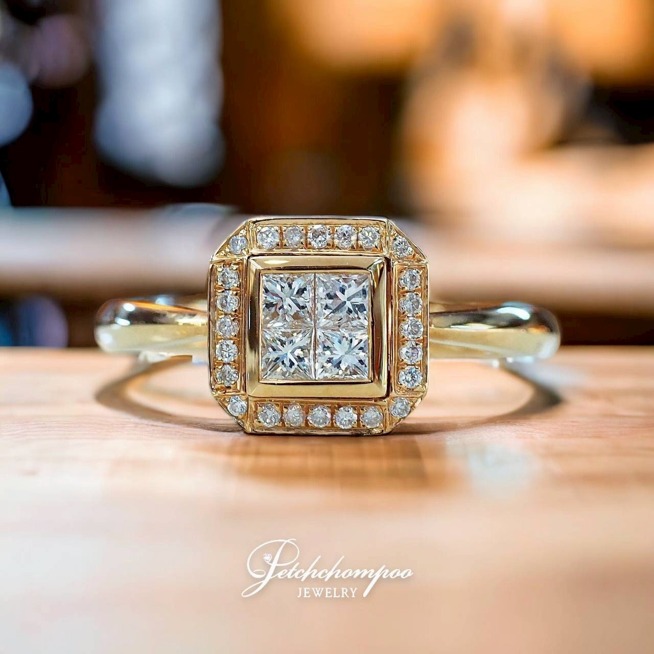 [28607] แหวนเพชรประกบ Princess cut  39,000 