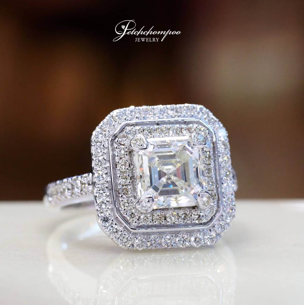 [25860] Imperial Reflection™ Ring – Timeless Brilliance of Royal Elegance | L  / VS2 / IGI Discount 299,000