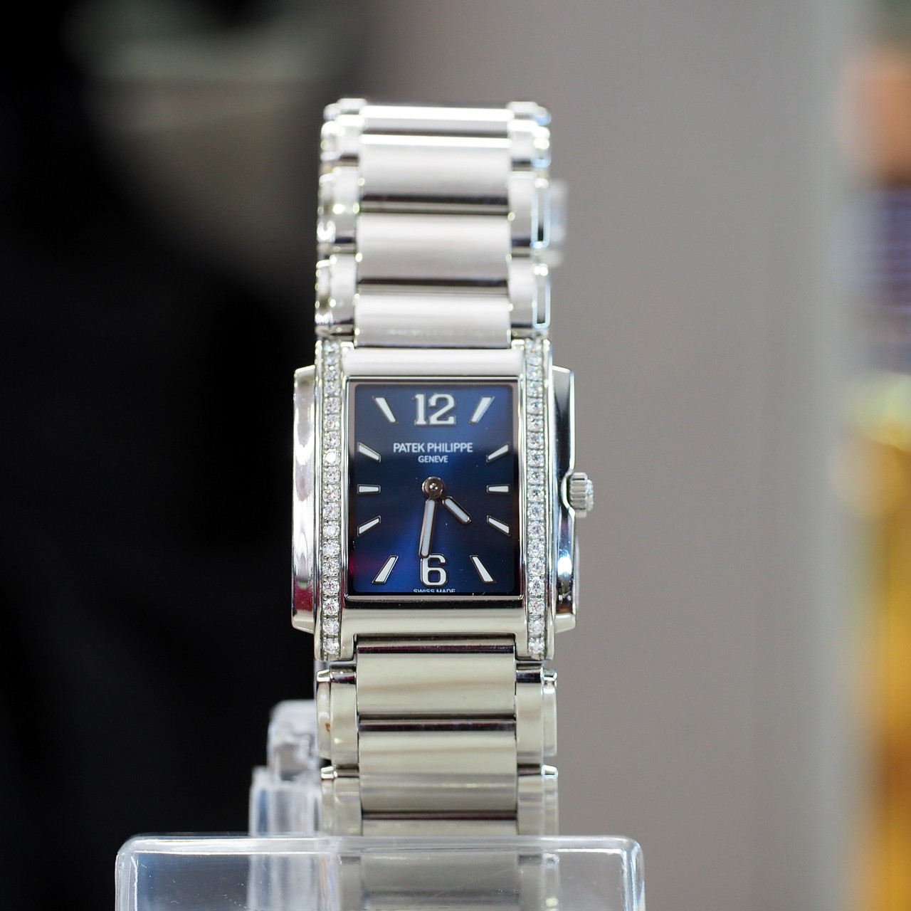 [28281] Patek Philippe Twenty~4 4910/1200 ลดราคาเหลือ 335,000