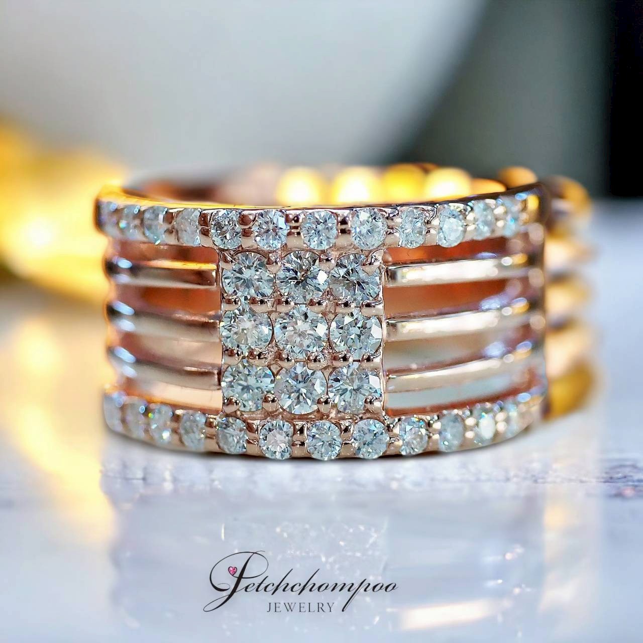 [28536] แหวน Pink Gold ฝังเพชรหน้ากว้าง  59,000 