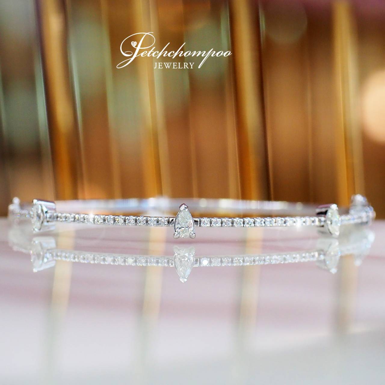 [019065] Marquise-Pear cut 0.58 cts diamond Bracelets Discount 49,000