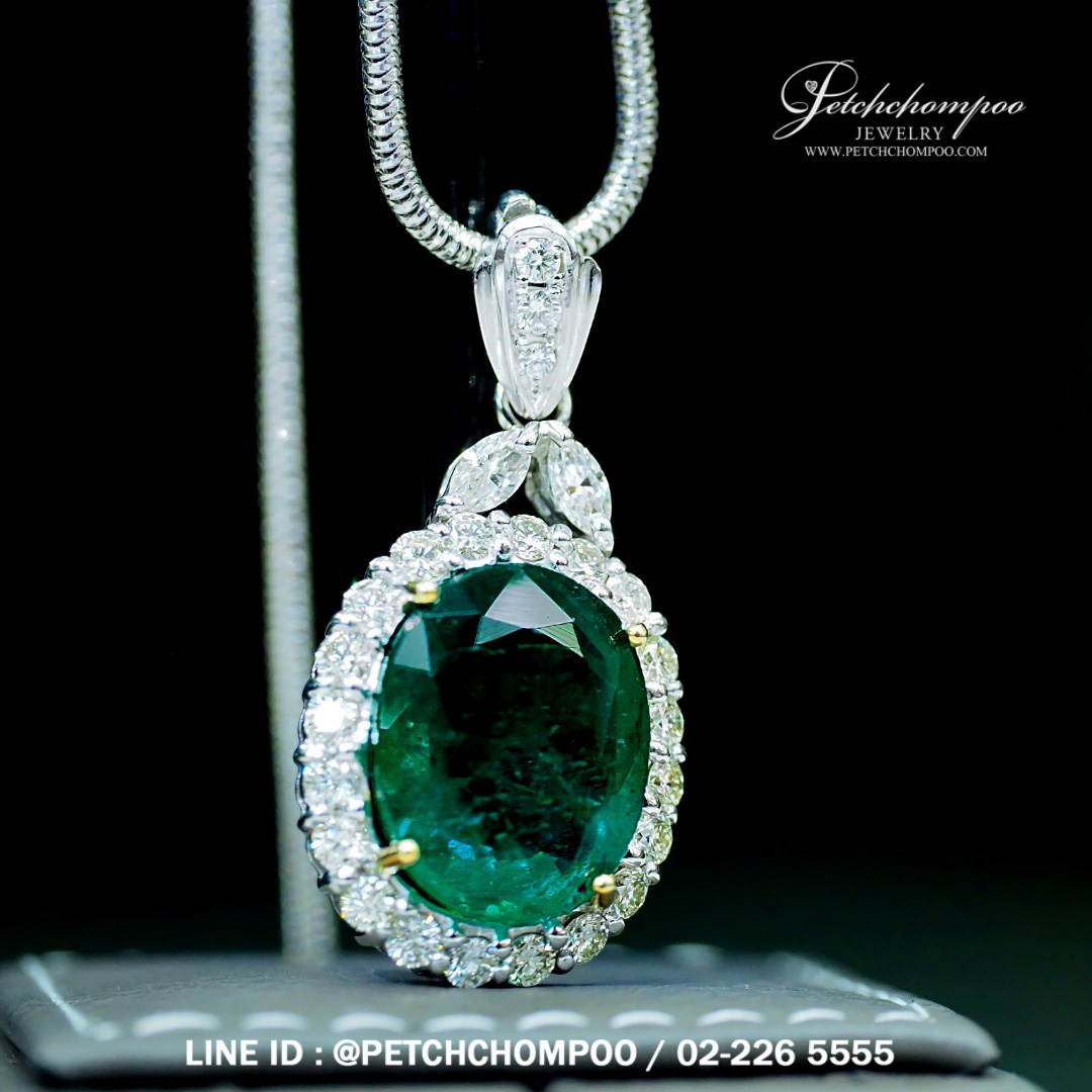 [024044] Emerald Pendant with Gold Chain  89,000 