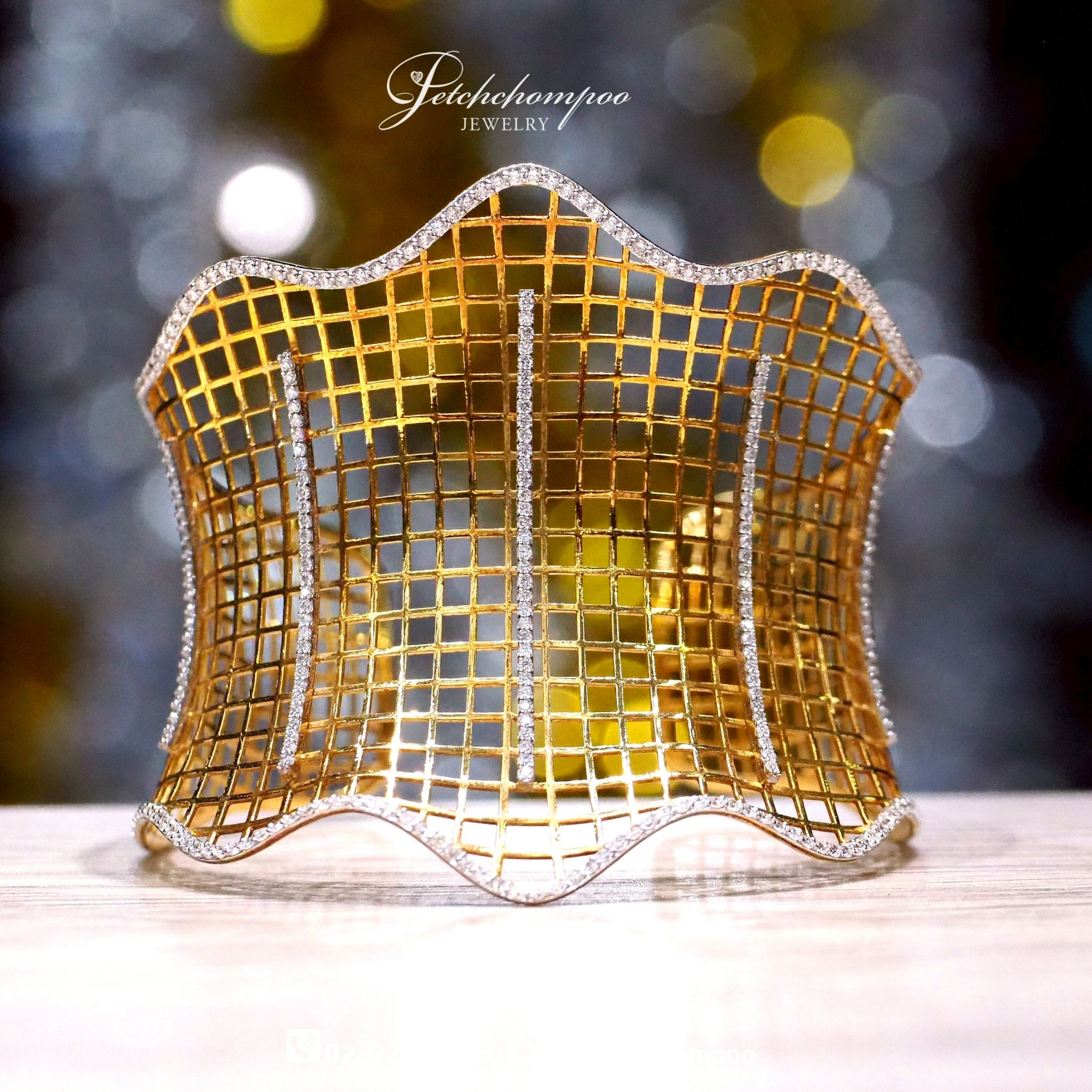 [26412] Diamond Bangle  199,000 