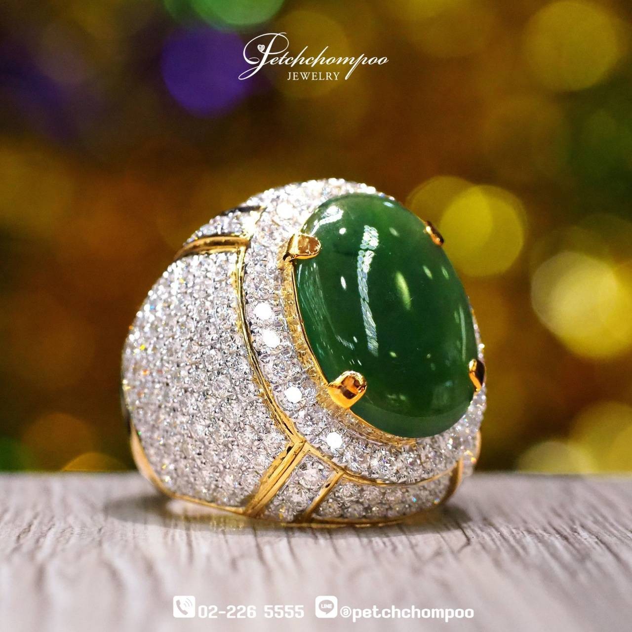 [29834] Imperial Jade Crown – 7.00 ct A-Jade Ring with 5.43 ct Diamonds  199,000 