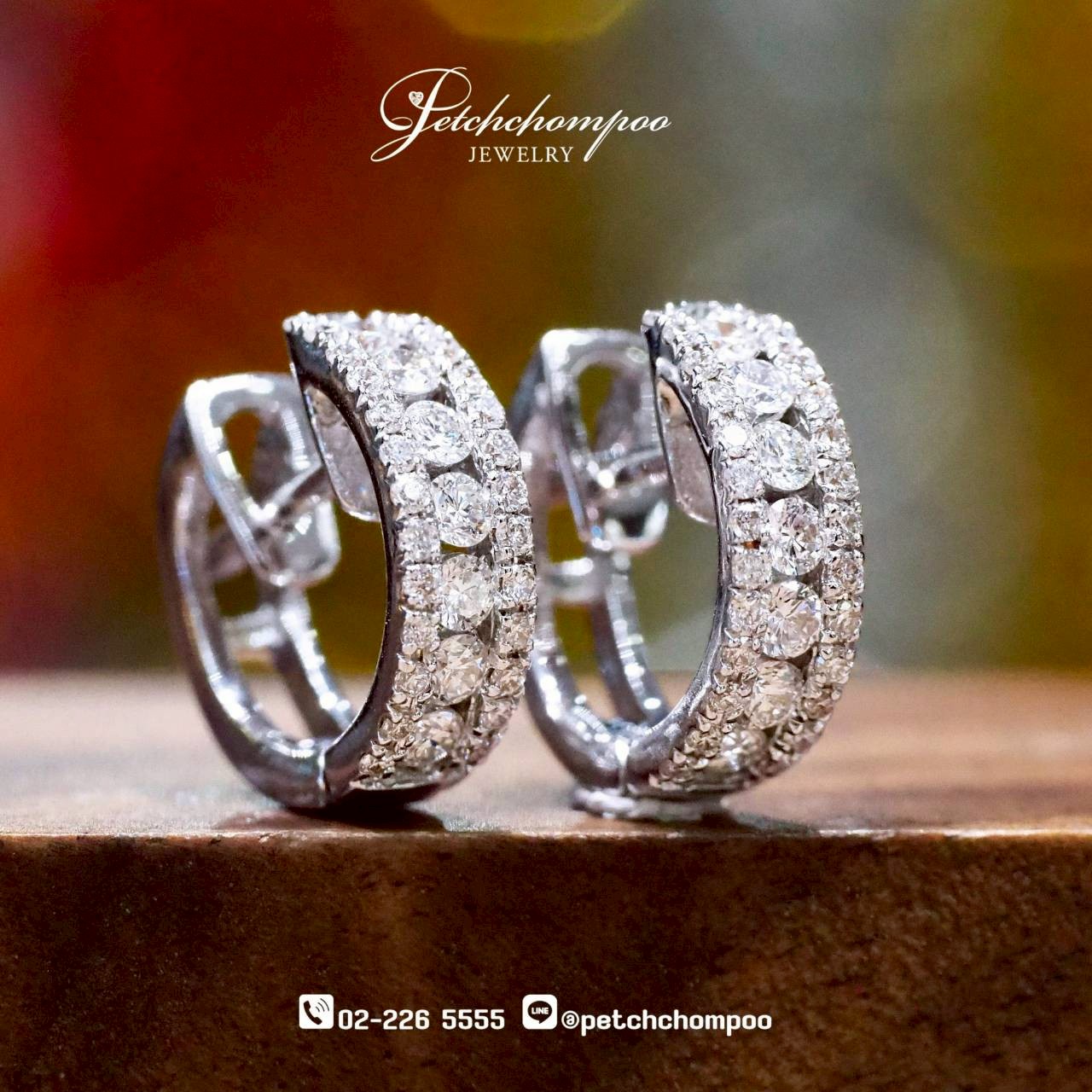 [30006] Eternity Elegance™ Diamond Hoop Earrings — 0.45 Carat Discount 38,000
