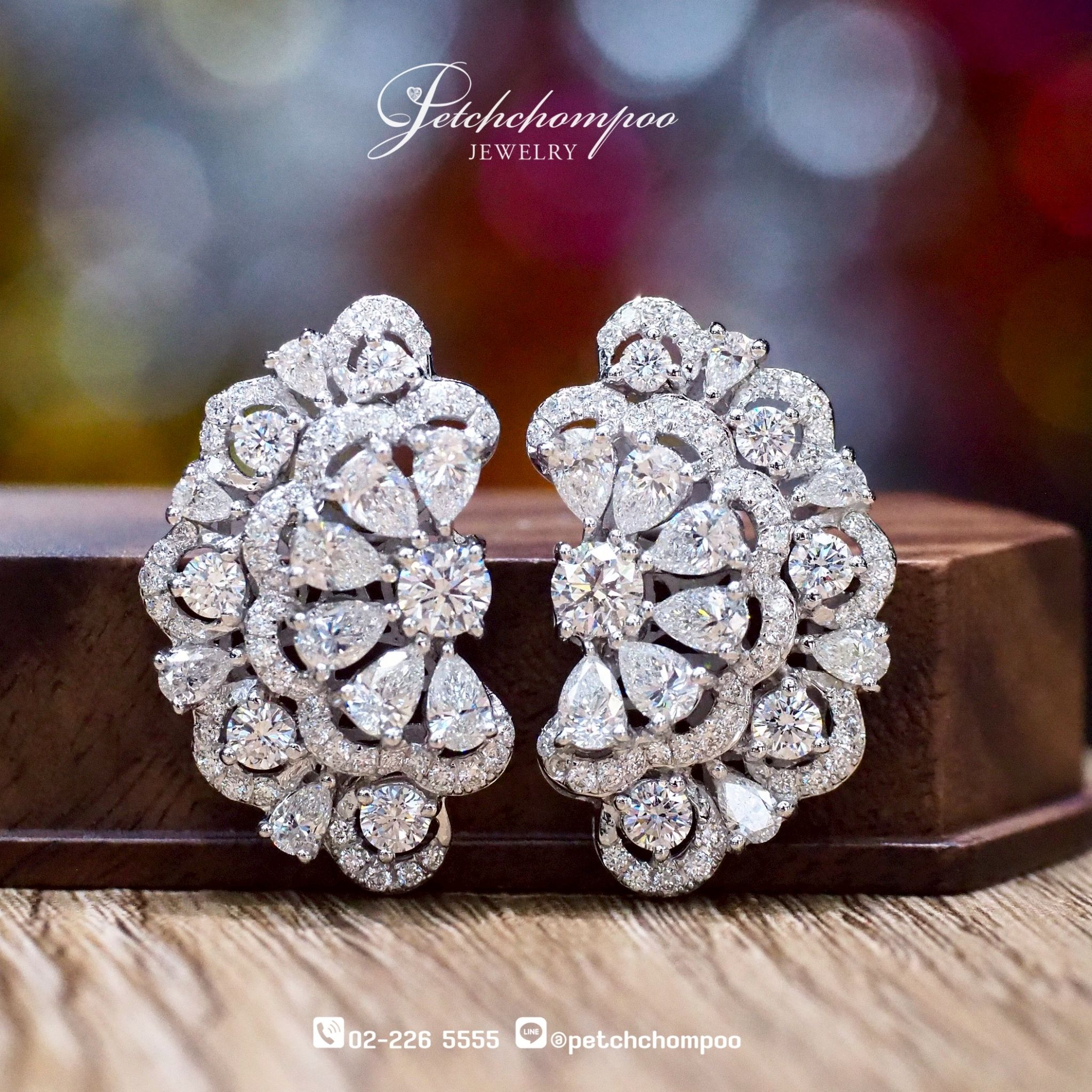 [024093] Diamond earrings Discount 259,000