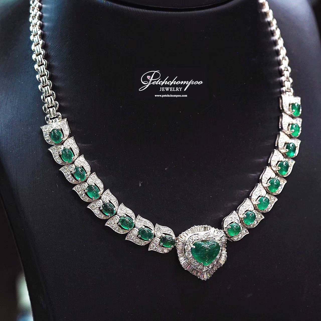 [022170] Emerald Co lom bia necklace  590,000 